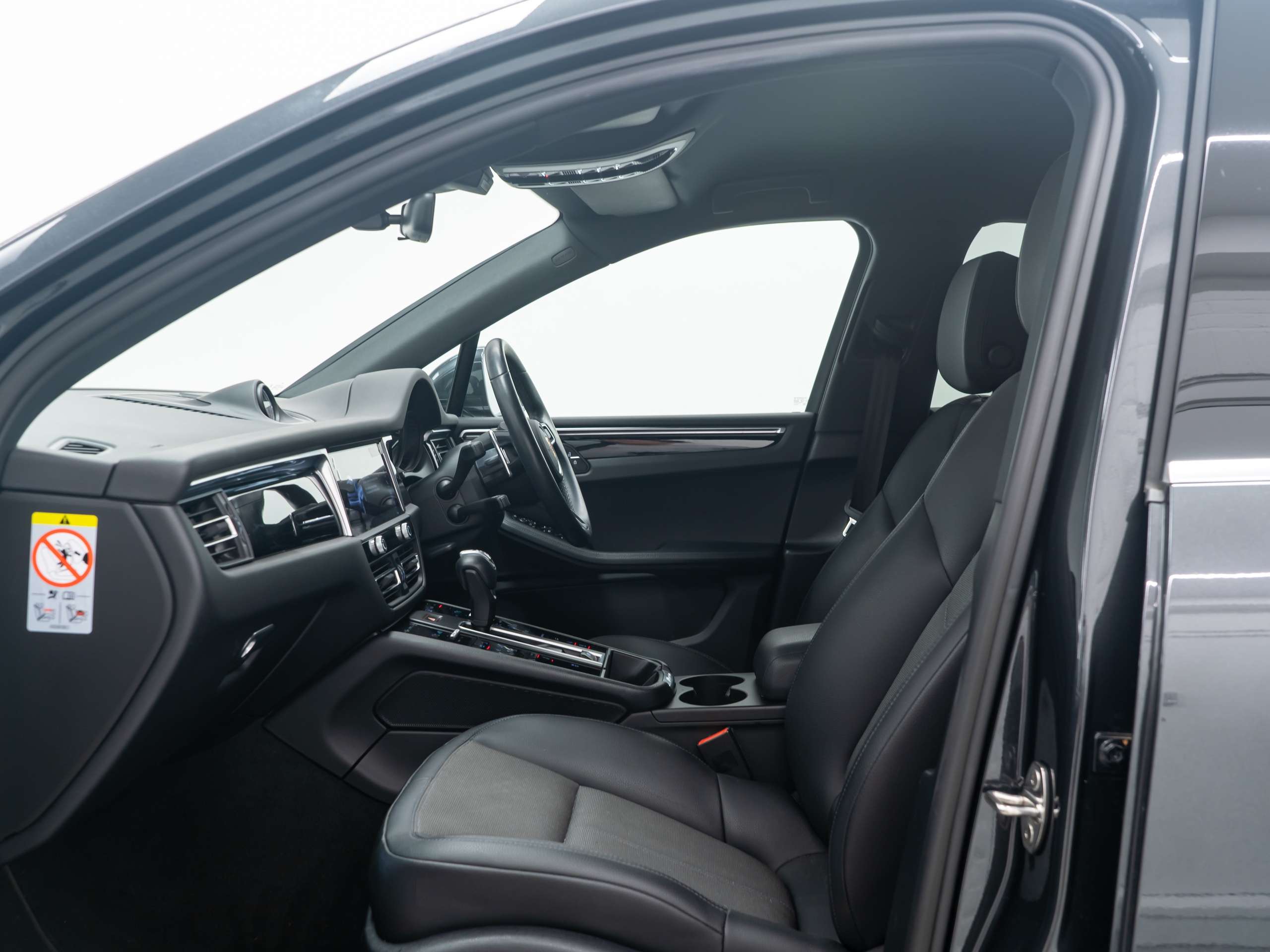 2021 PORSCHE MACAN 2021 PORSCHE MACAN