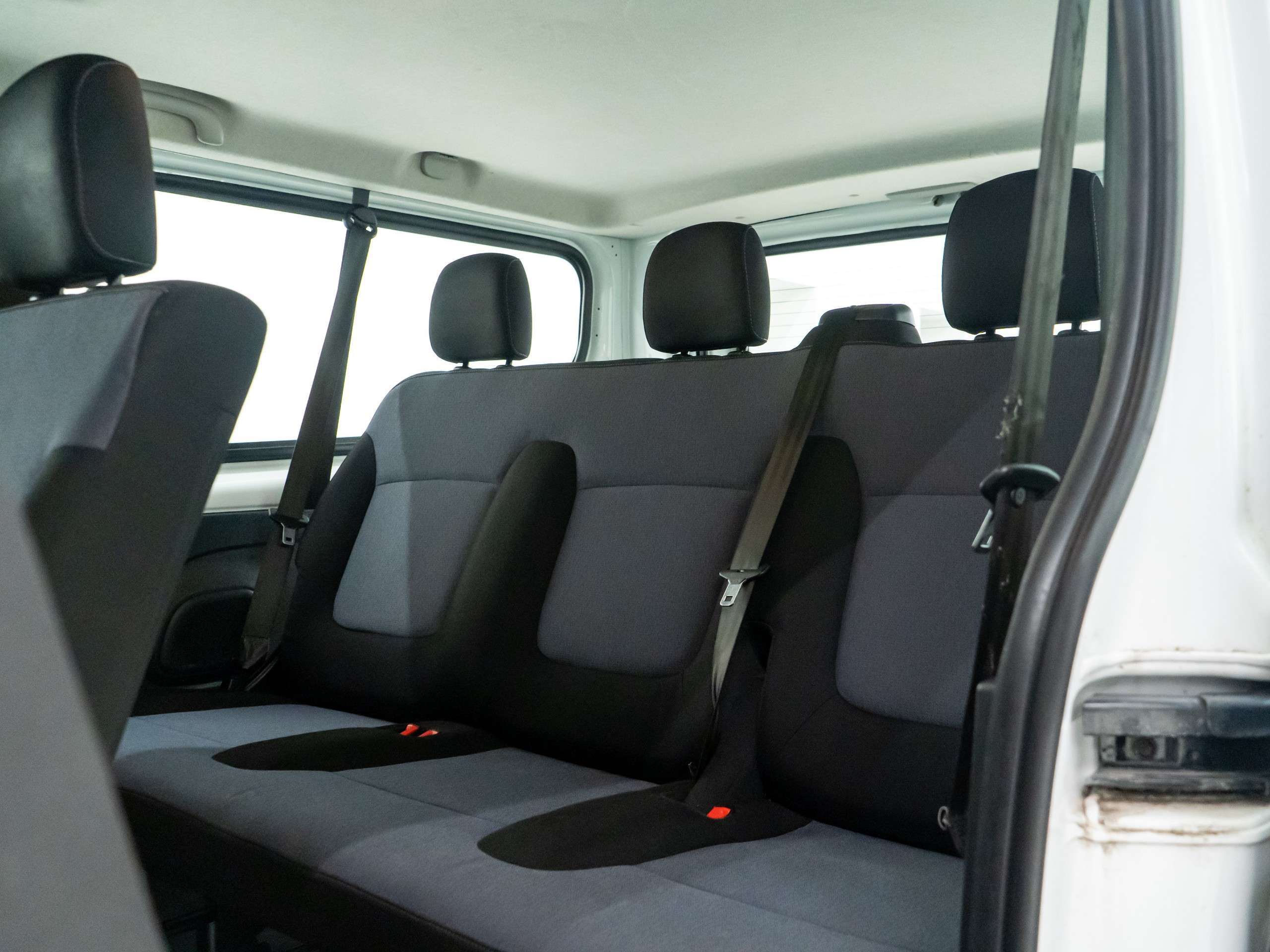 2017 VAUXHALL VIVARO 2017 VAUXHALL VIVARO