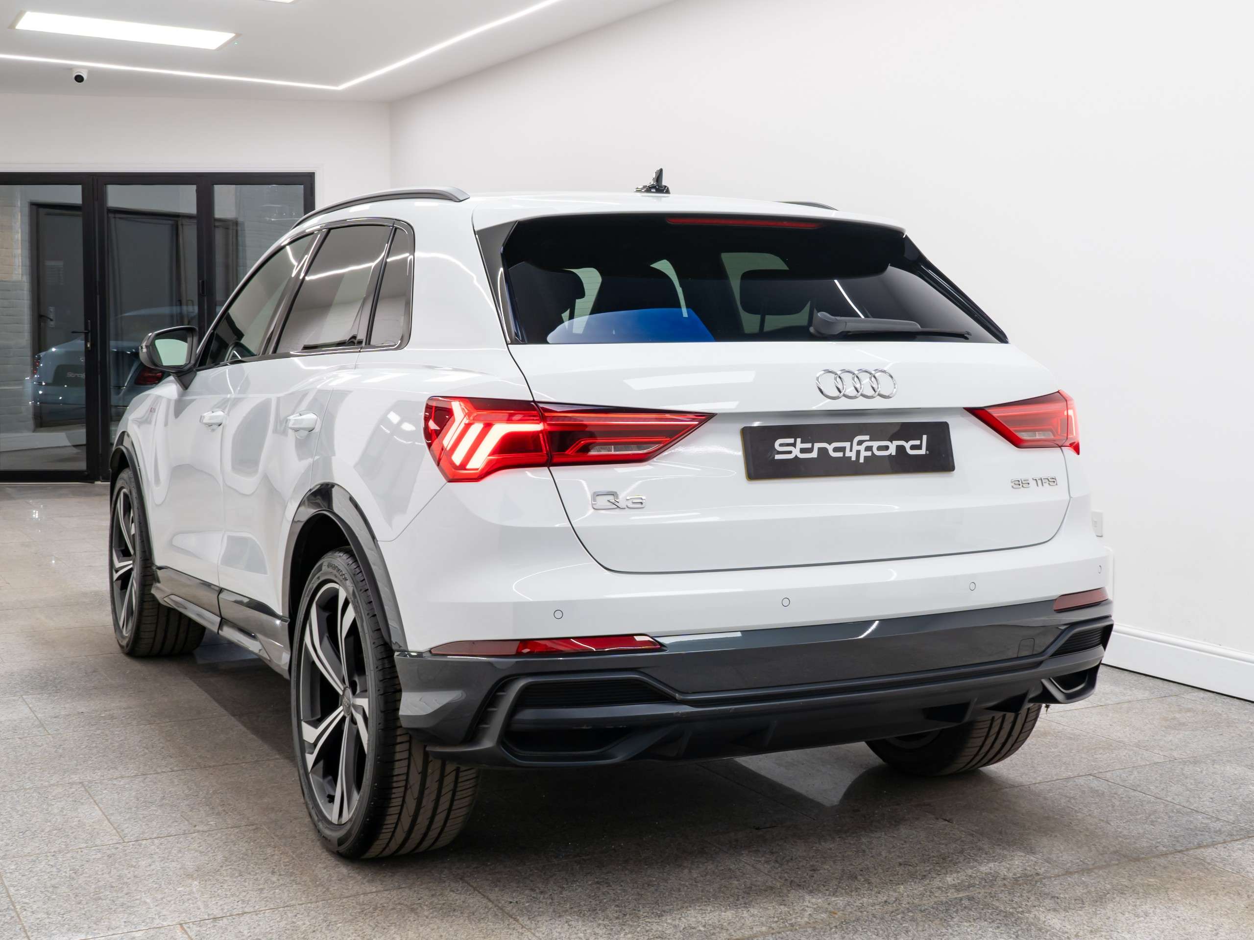 2020 AUDI Q3 2020 AUDI Q3