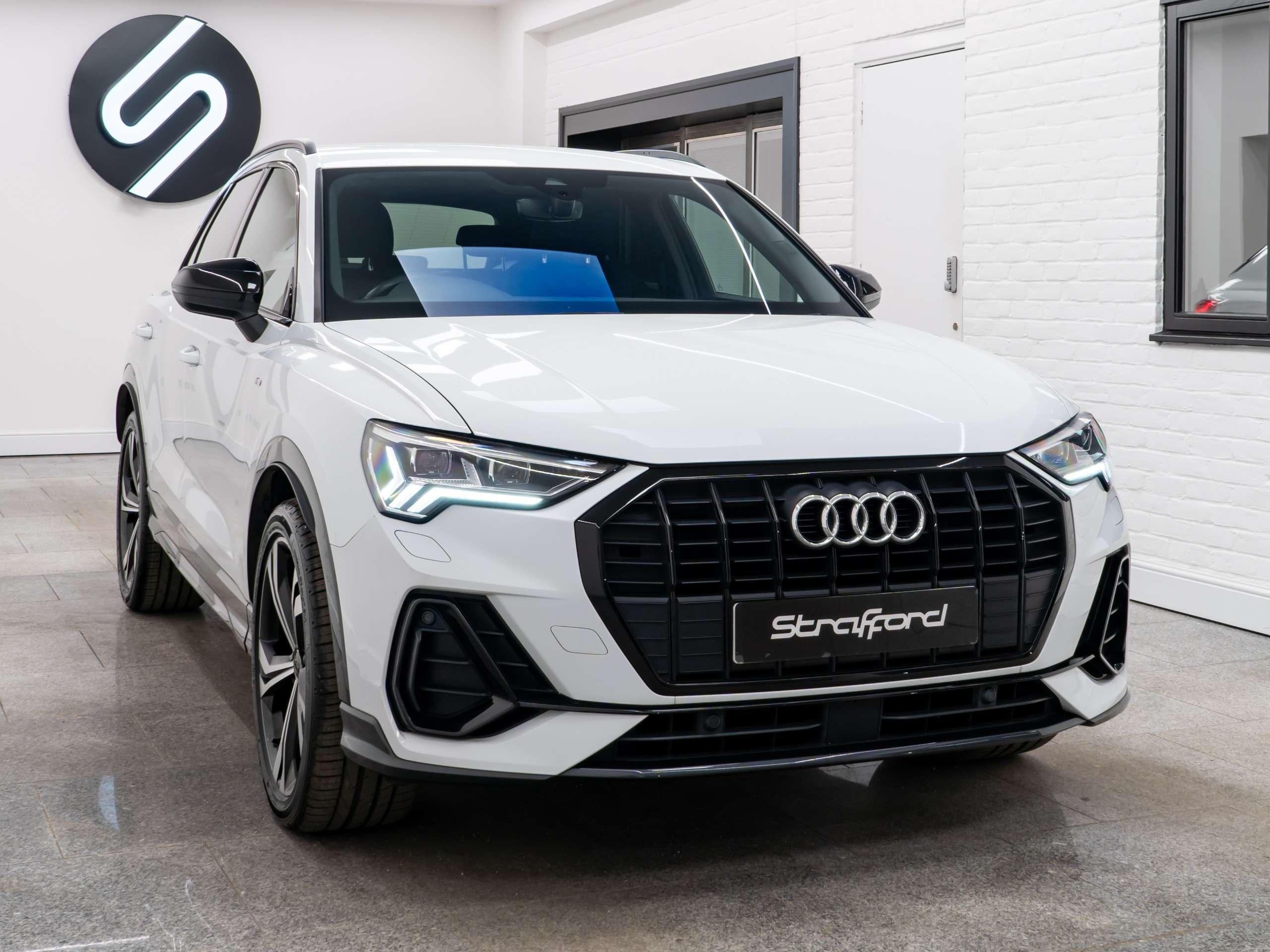 2020 AUDI Q3 2020 AUDI Q3