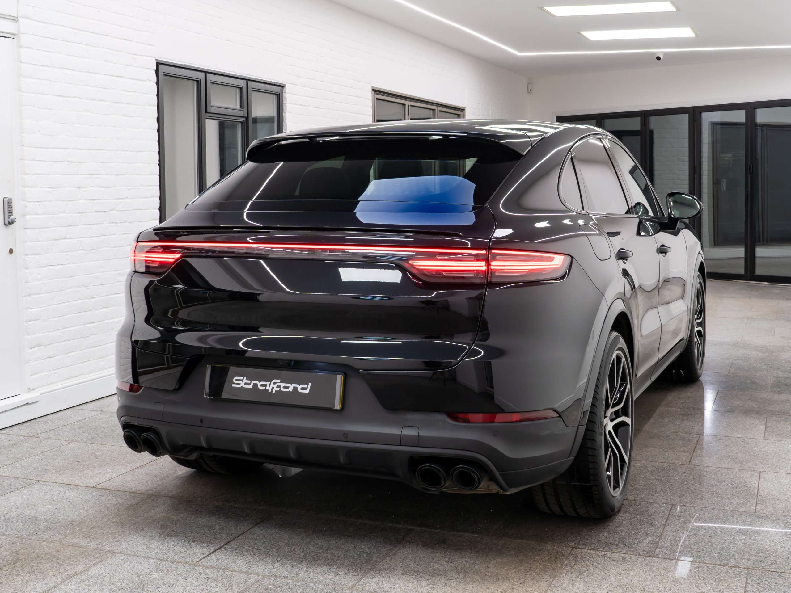 A 2019 PORSCHE CAYENNE 2.9T V6 S Coupe 5dr Petrol TiptronicS 4WD Euro 6 (s/s) (440 ps) A 2019 PORSCHE CAYENNE 2.9T V6 S Coupe 5dr Petrol TiptronicS 4WD Euro 6 (s/s) (440 ps)