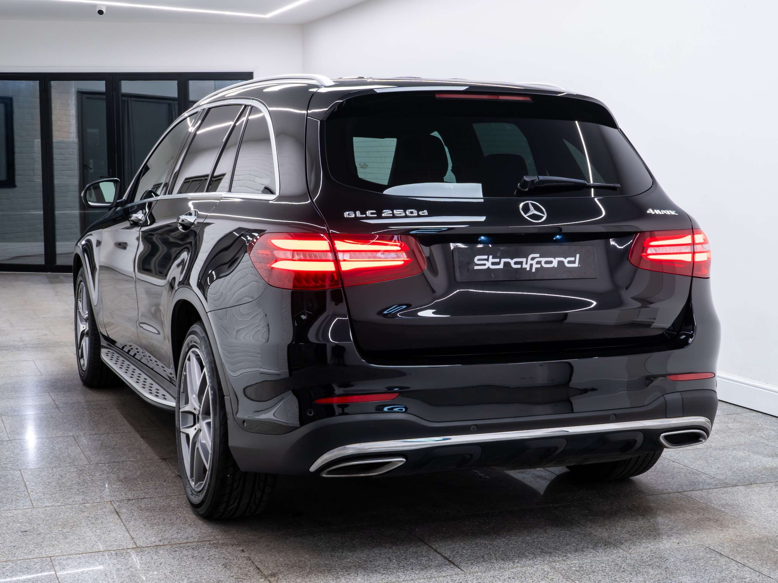 A 2016 MERCEDES-BENZ GLC 2.1 GLC250d AMG Line (Premium Plus) SUV 5dr Diesel G-Tronic 4MATIC Euro 6 (s/s) (204 ps) A 2016 MERCEDES-BENZ GLC 2.1 GLC250d AMG Line (Premium Plus) SUV 5dr Diesel G-Tronic 4MATIC Euro 6 (s/s) (204 ps)