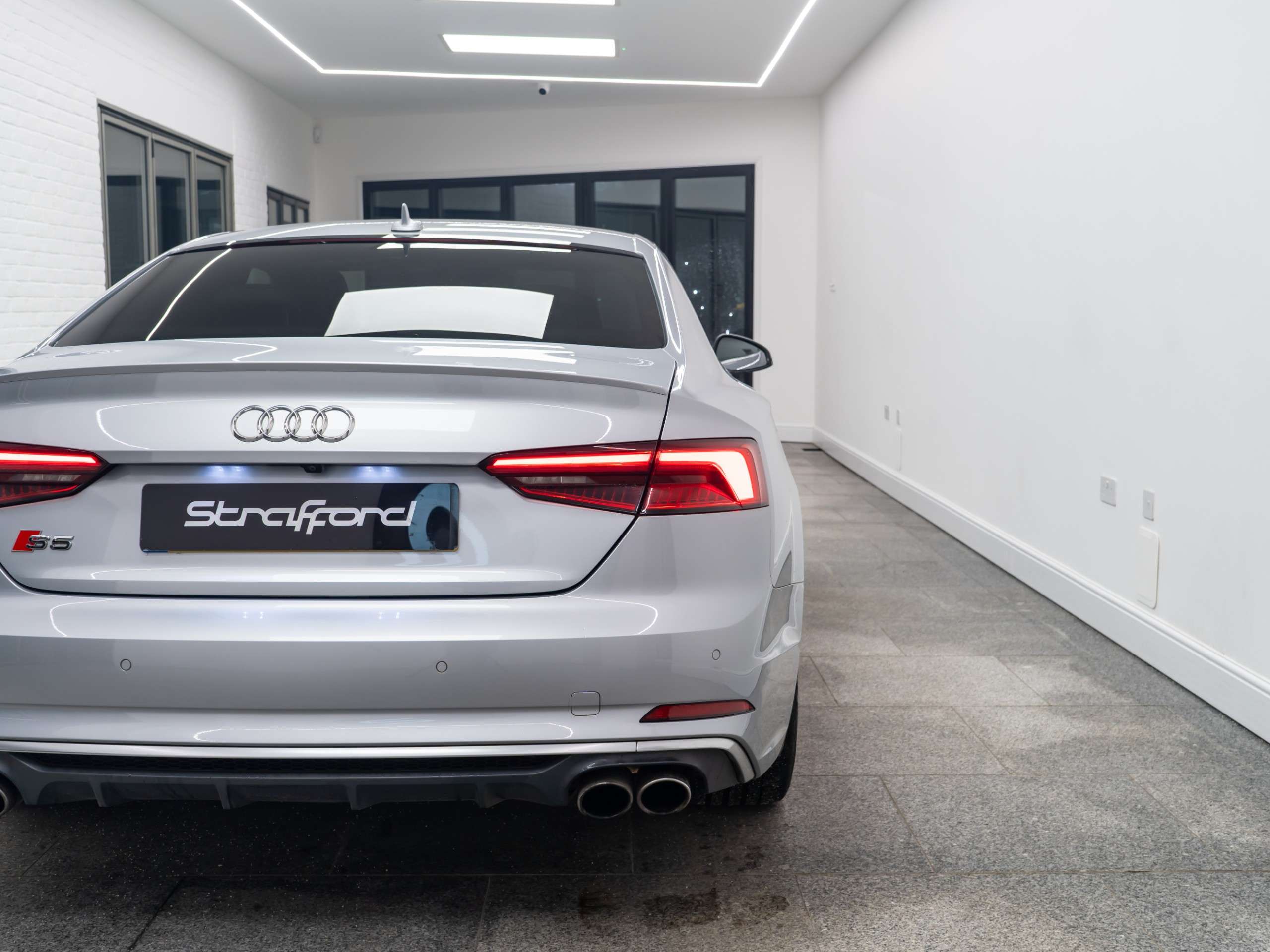 2016 AUDI S5 2016 AUDI S5