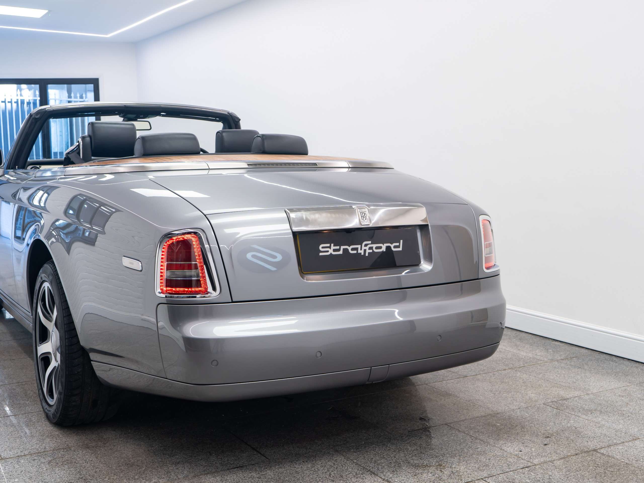 2008 ROLLS-ROYCE PHANTOM 2008 ROLLS-ROYCE PHANTOM