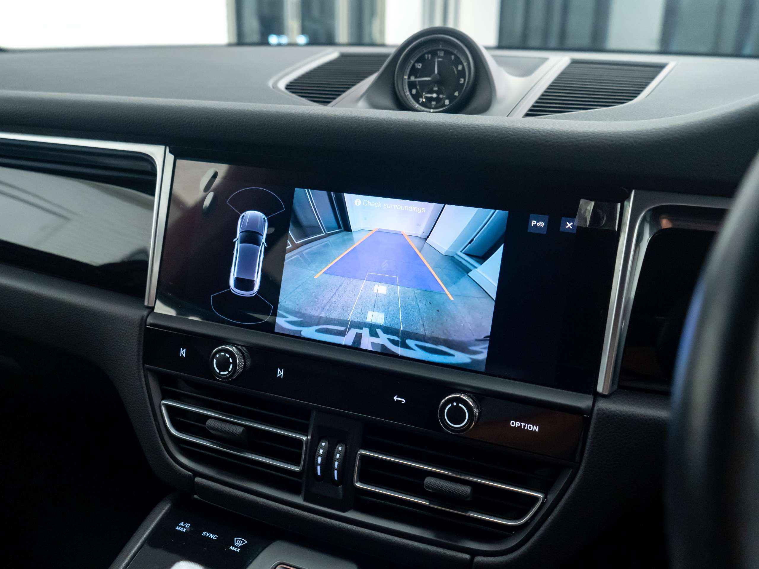 2021 PORSCHE MACAN 2021 PORSCHE MACAN