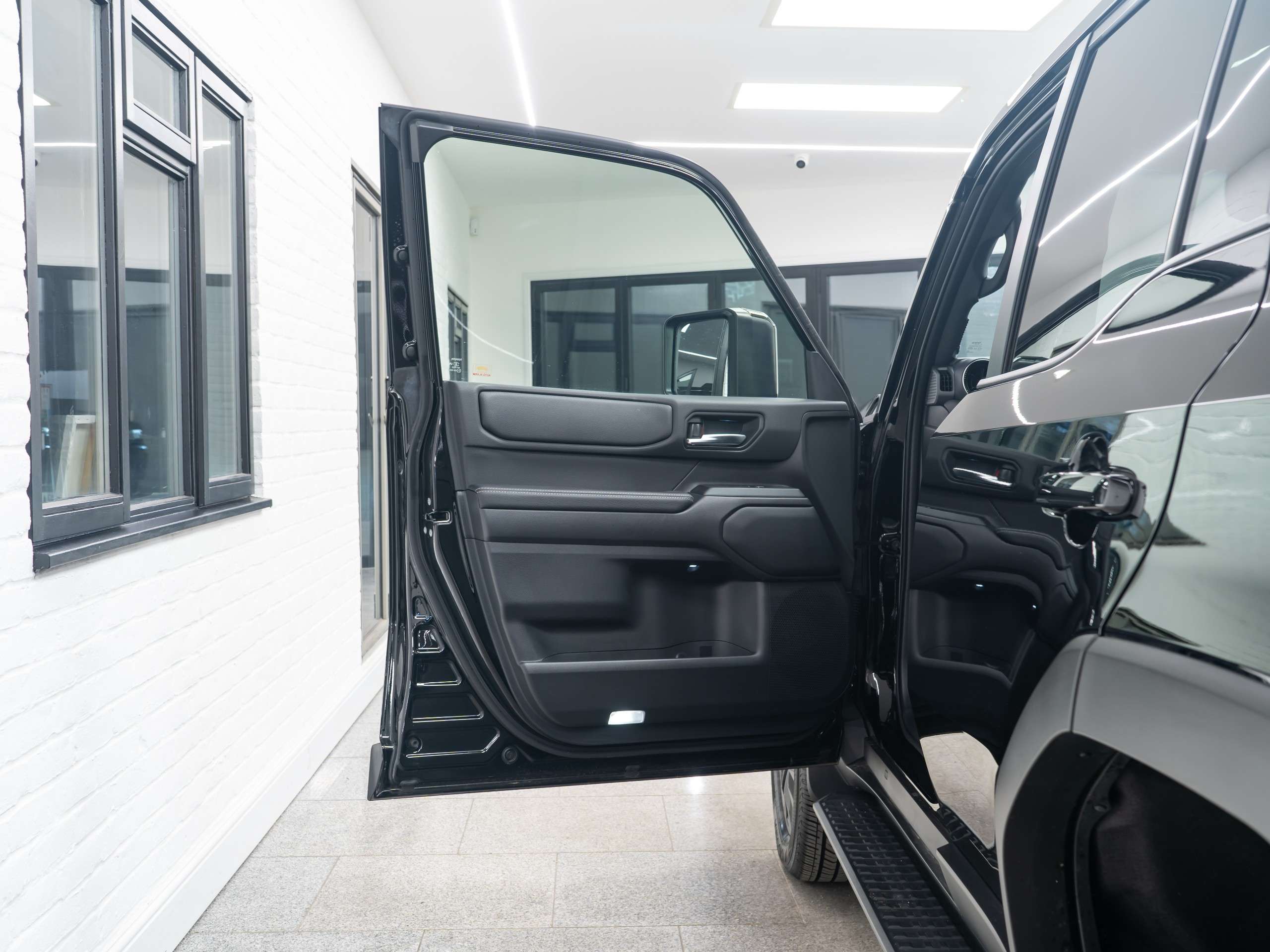 2025 TOYOTA LAND CRUISER 2025 TOYOTA LAND CRUISER