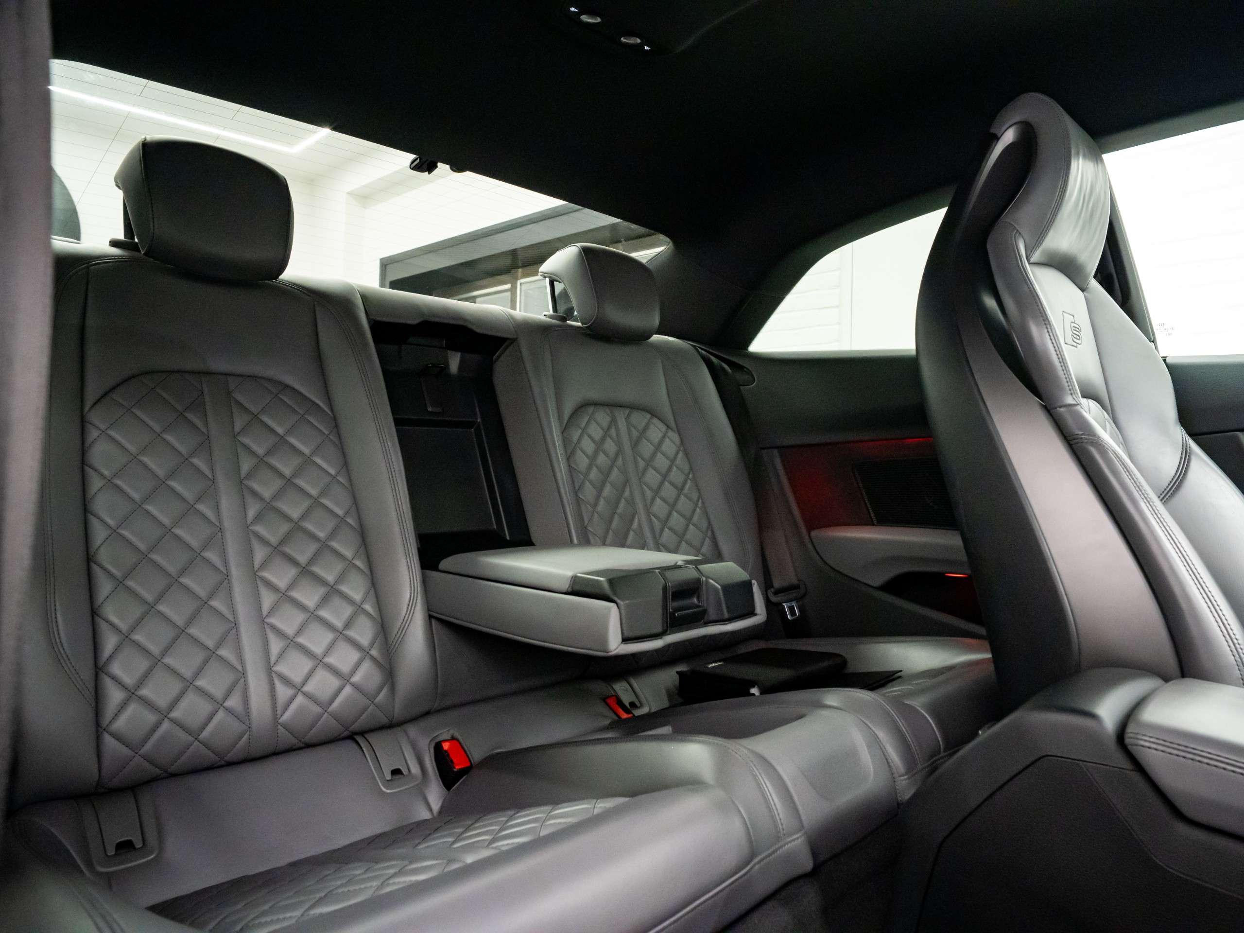 2016 AUDI S5 2016 AUDI S5