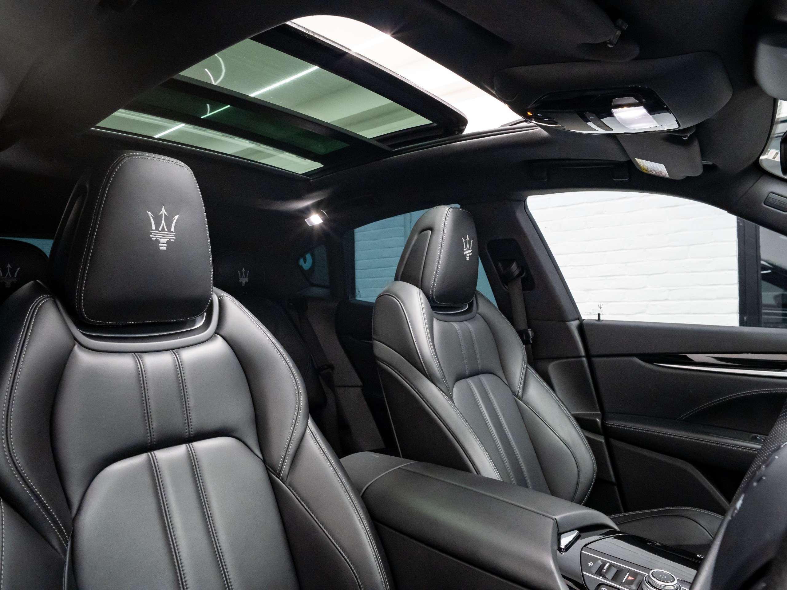 2018 MASERATI LEVANTE 2018 MASERATI LEVANTE