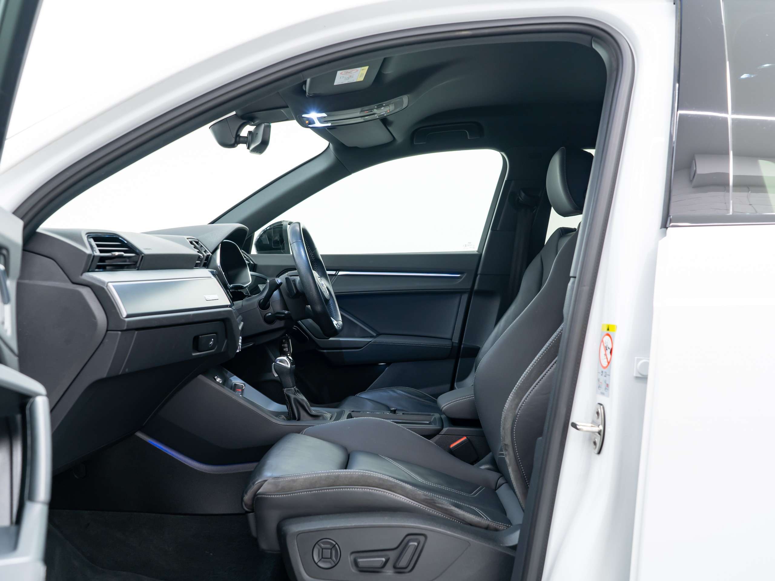 2020 AUDI Q3 2020 AUDI Q3