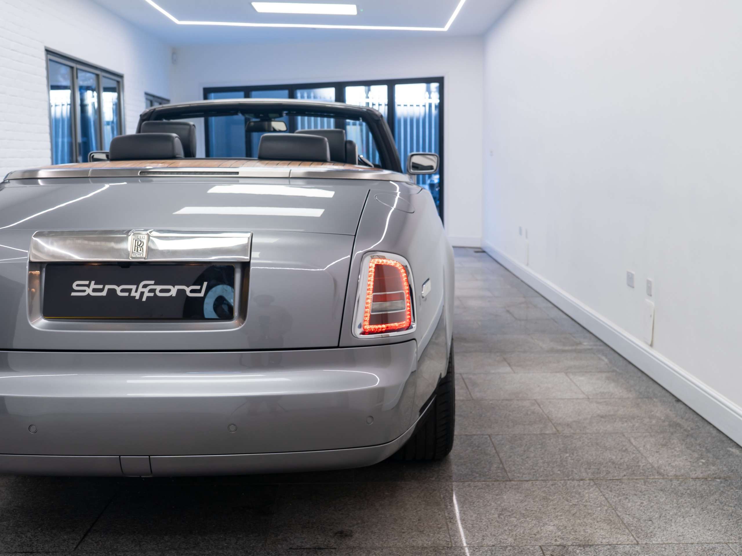 2008 ROLLS-ROYCE PHANTOM 2008 ROLLS-ROYCE PHANTOM