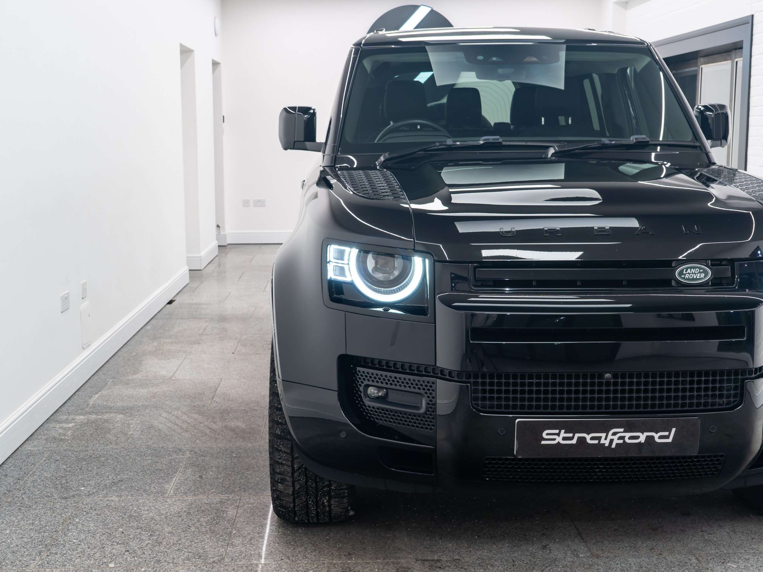 2024 LAND ROVER DEFENDER 110 2024 LAND ROVER DEFENDER 110