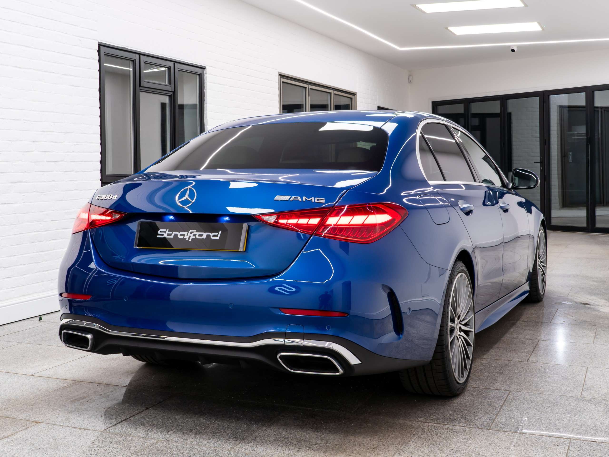 A 2024 MERCEDES-BENZ C CLASS 2.0 C300dh MHEV AMG Line (Premium) Saloon 4dr Diesel Hybrid G-Tronic+ Euro 6 (s/s) (285 ps) A 2024 MERCEDES-BENZ C CLASS 2.0 C300dh MHEV AMG Line (Premium) Saloon 4dr Diesel Hybrid G-Tronic+ Euro 6 (s/s) (285 ps)