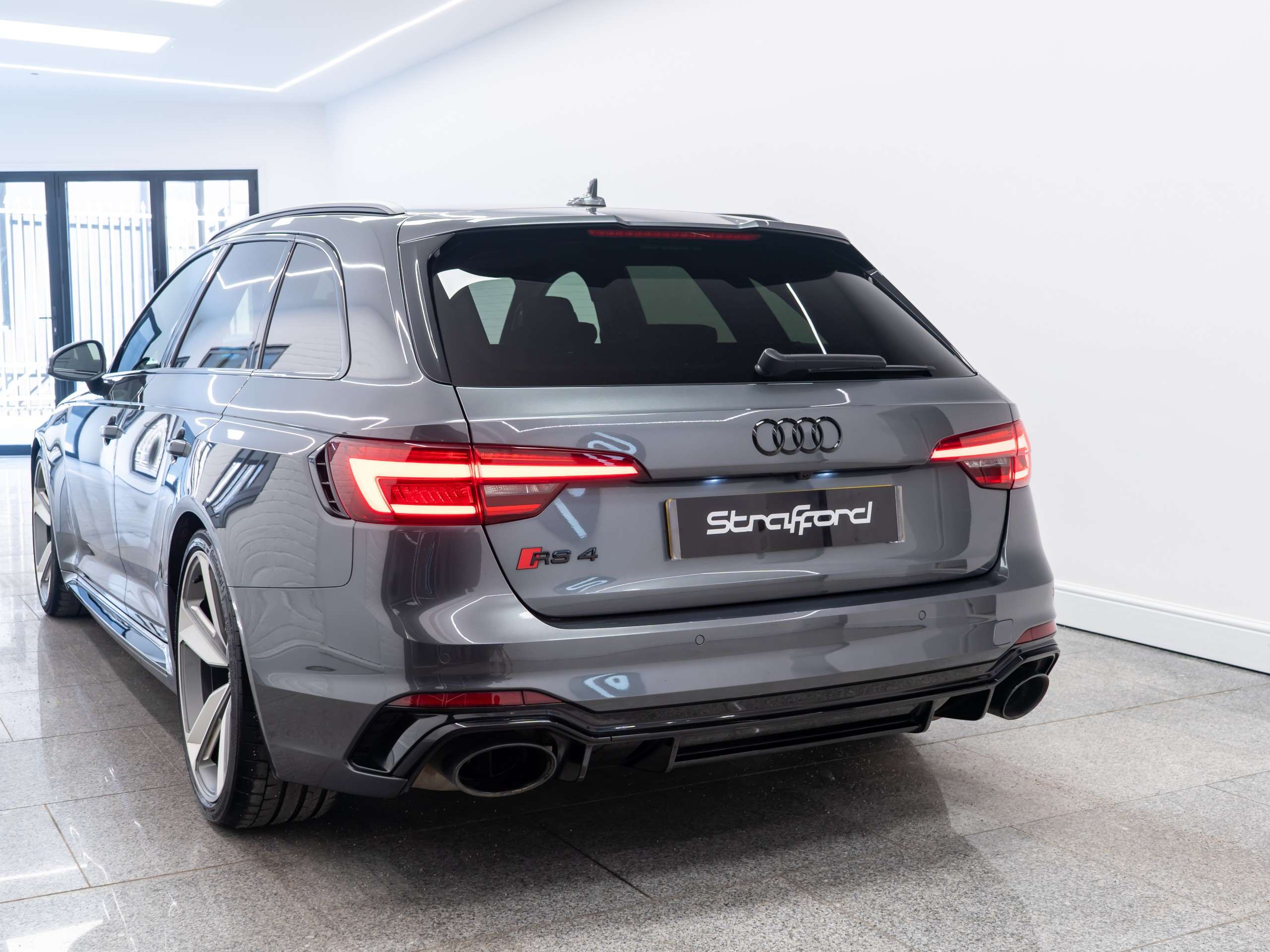 2019 AUDI RS4 AVANT 2019 AUDI RS4 AVANT