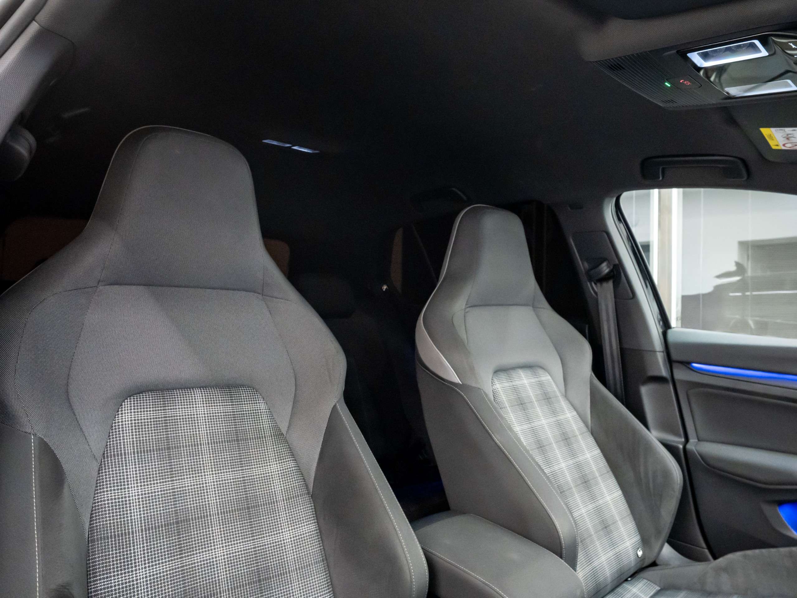 2021 VOLKSWAGEN GOLF 2021 VOLKSWAGEN GOLF