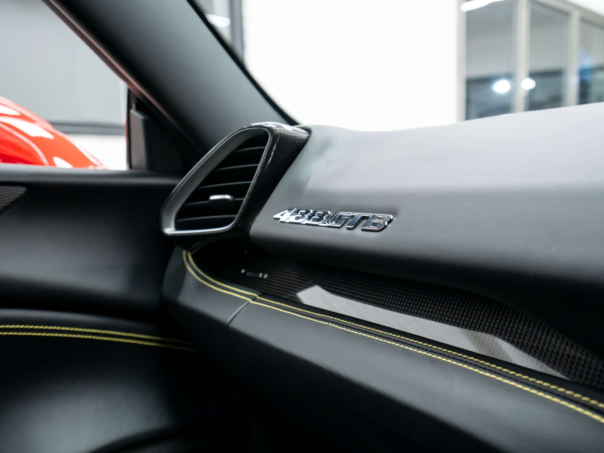 2016 FERRARI 488 2016 FERRARI 488