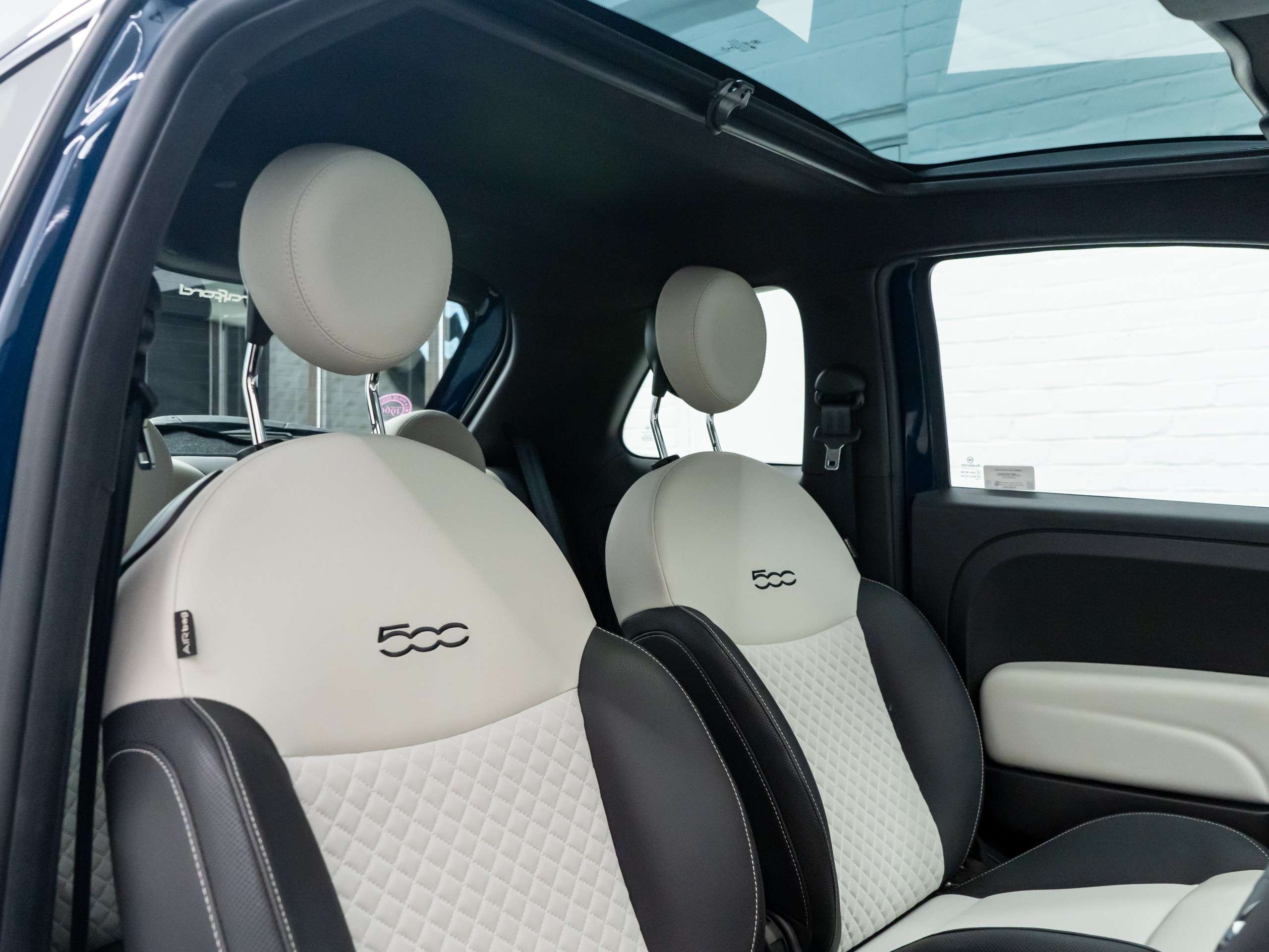 2022 FIAT 500 2022 FIAT 500