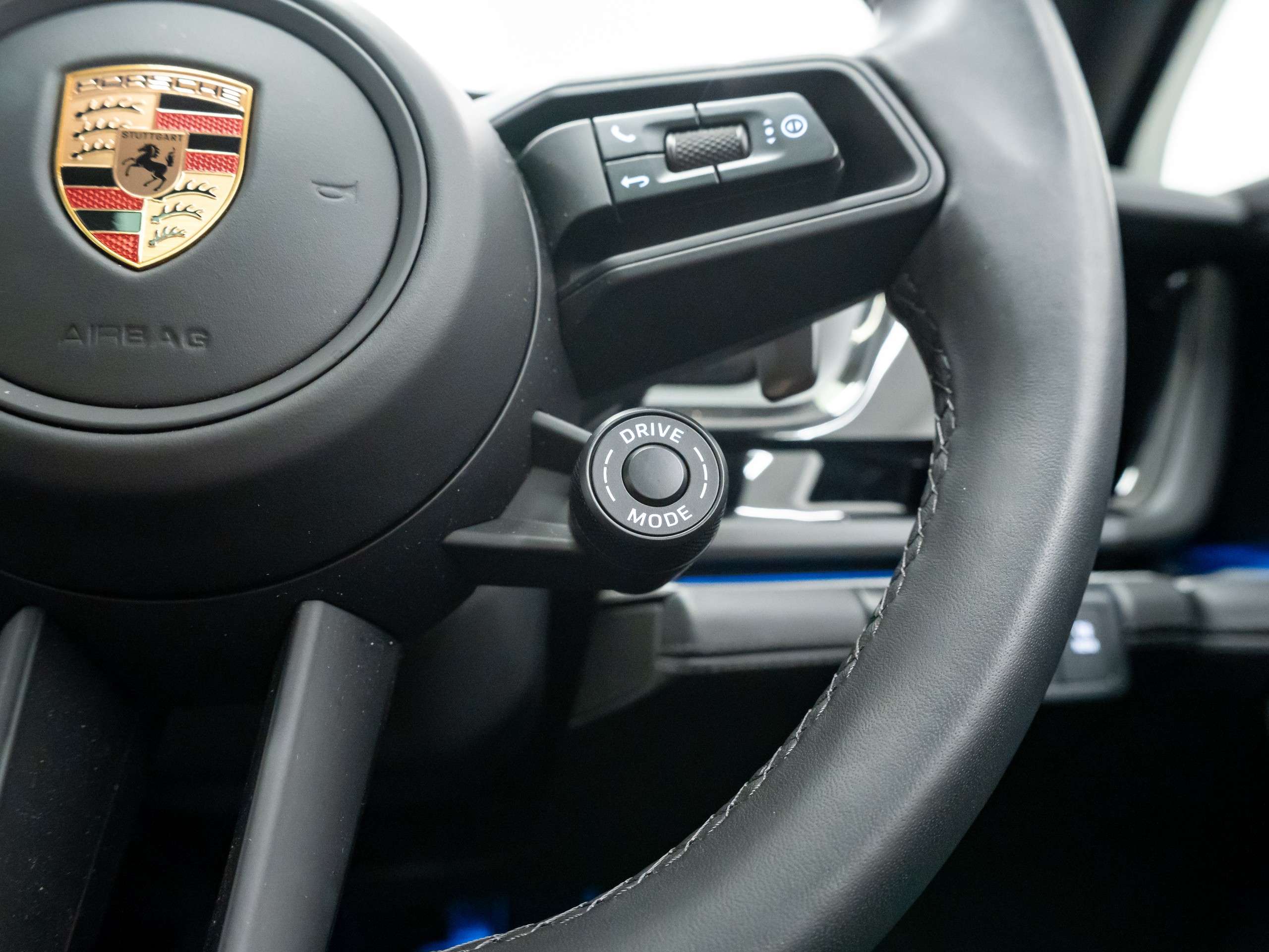 2025 PORSCHE PANAMERA 2025 PORSCHE PANAMERA