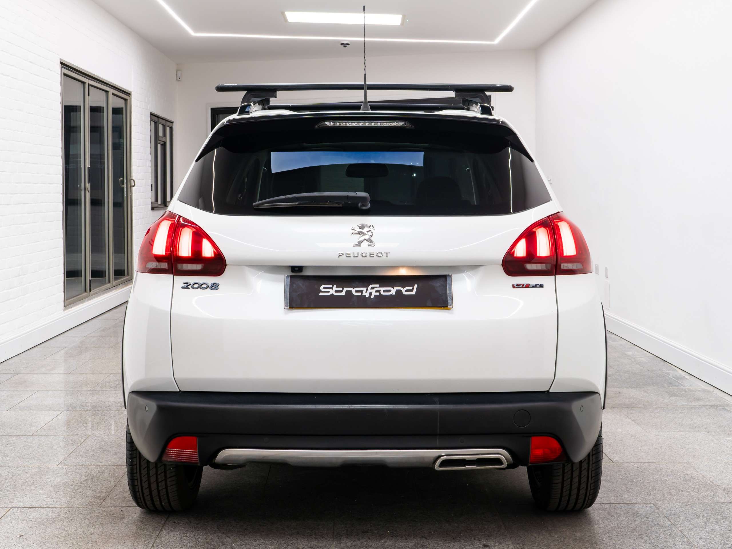 2017 PEUGEOT 2008 2017 PEUGEOT 2008