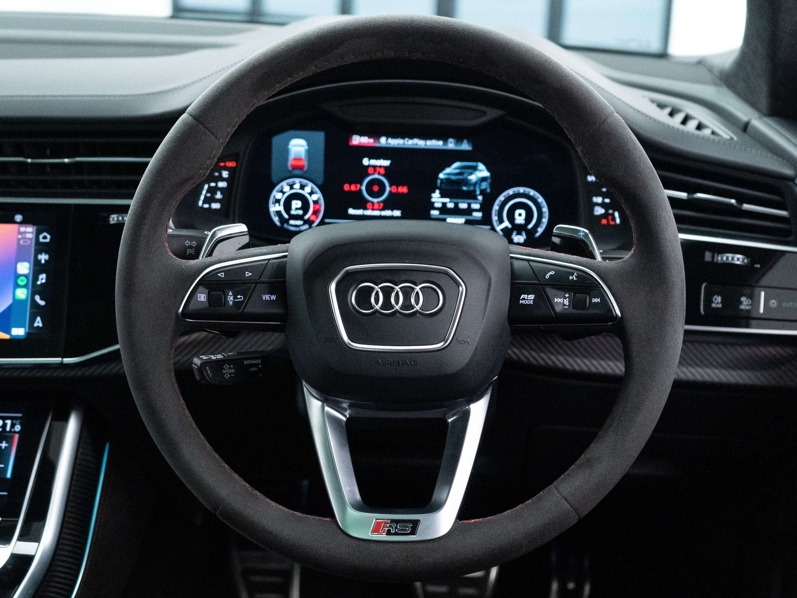 2021 AUDI RS Q8 2021 AUDI RS Q8