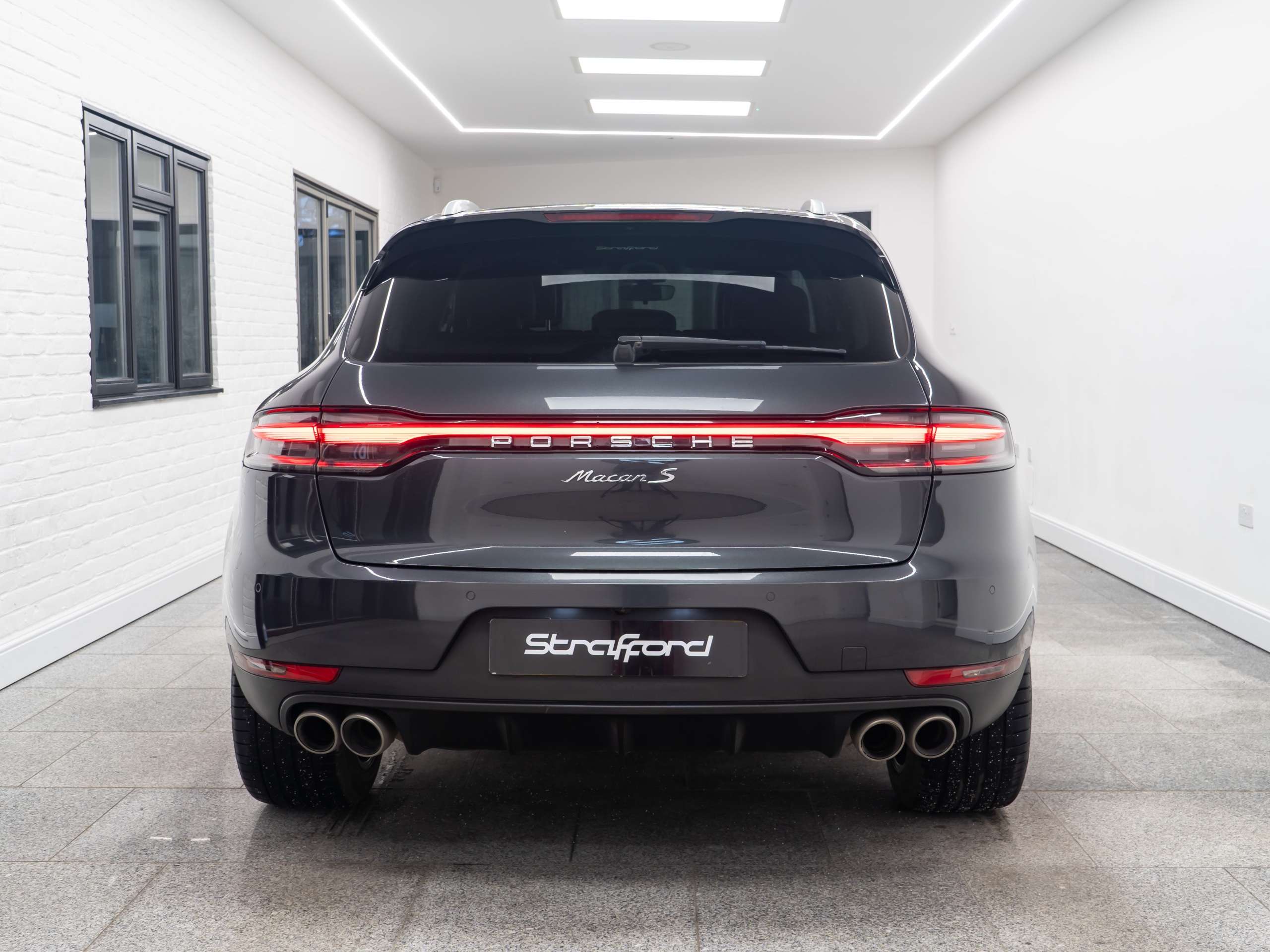 2019 PORSCHE MACAN 2019 PORSCHE MACAN