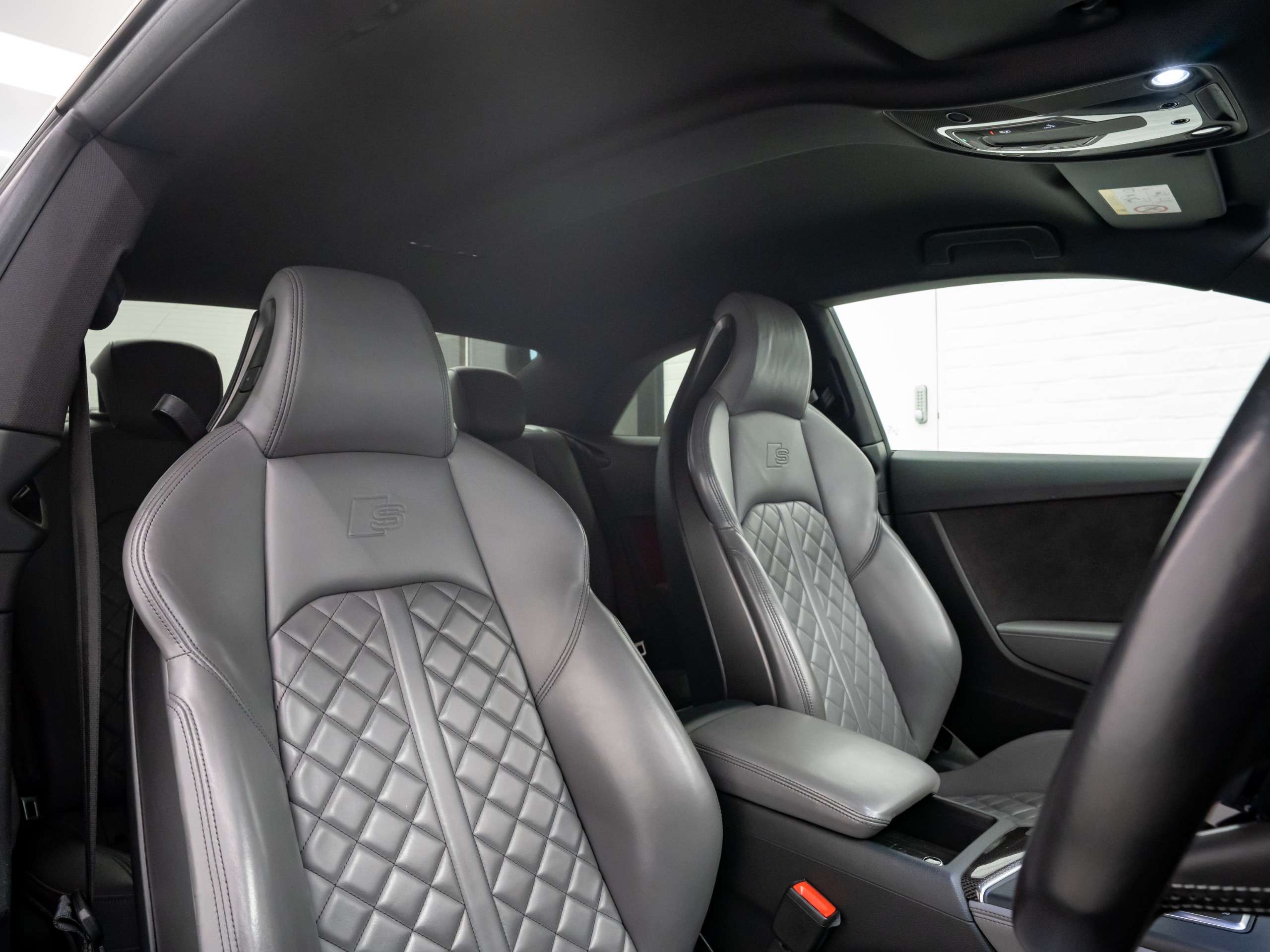 2016 AUDI S5 2016 AUDI S5