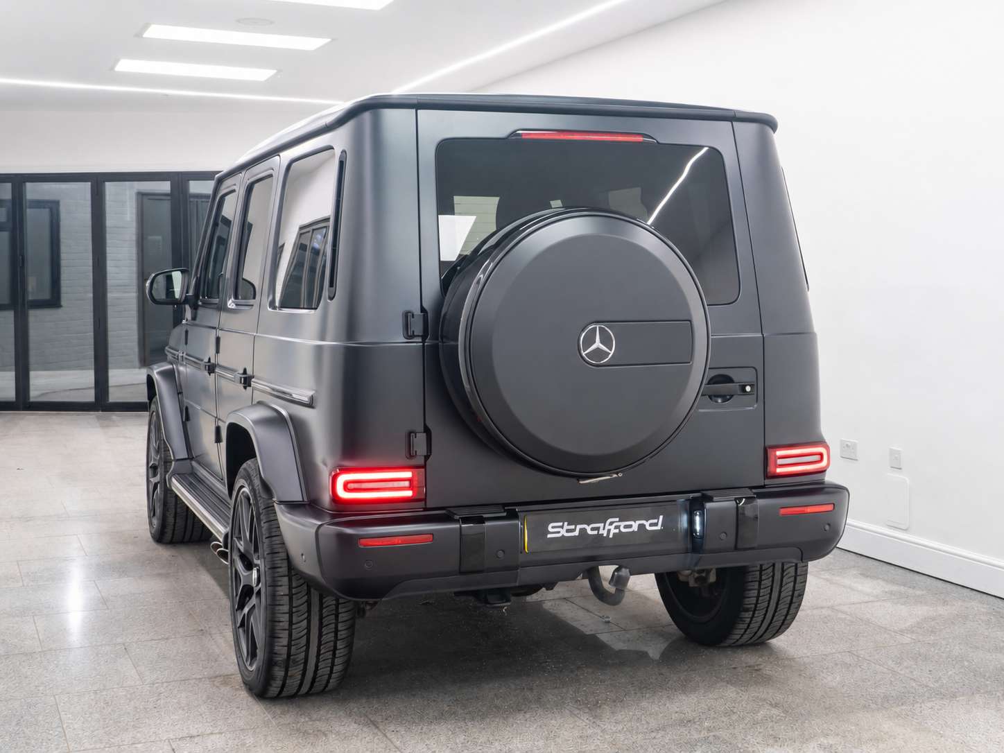 A 2020 MERCEDES-BENZ G CLASS 4.0 G63 V8 BiTurbo AMG SUV 5dr Petrol SpdS+9GT 4MATIC Euro 6 (s/s) (585 ps) A 2020 MERCEDES-BENZ G CLASS 4.0 G63 V8 BiTurbo AMG SUV 5dr Petrol SpdS+9GT 4MATIC Euro 6 (s/s) (585 ps)