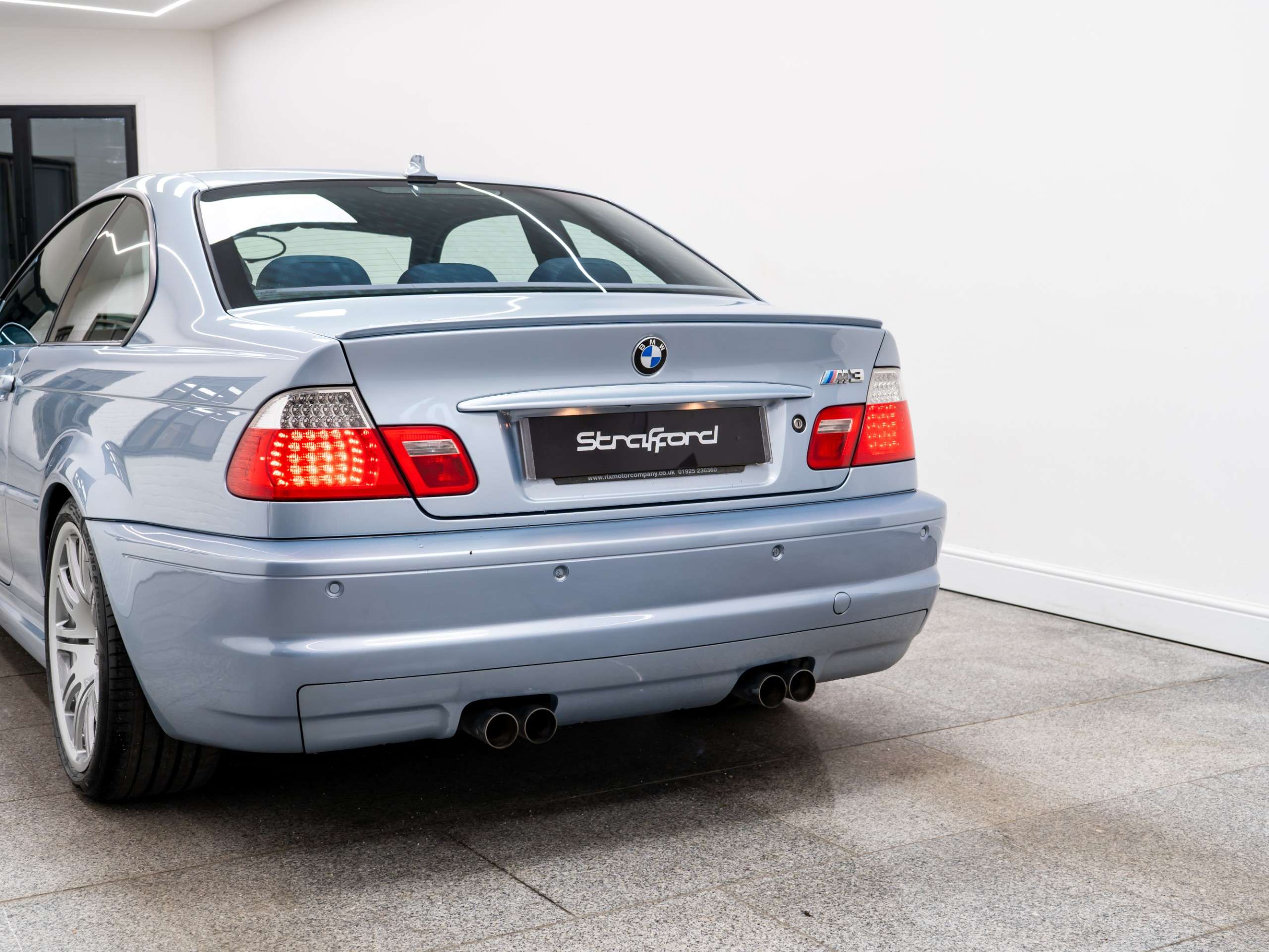 2005 BMW M3 2005 BMW M3