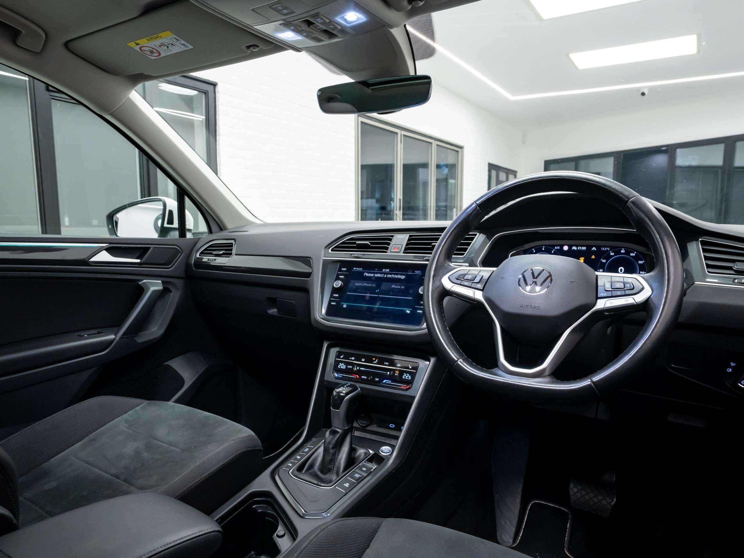 2020 VOLKSWAGEN TIGUAN 2020 VOLKSWAGEN TIGUAN