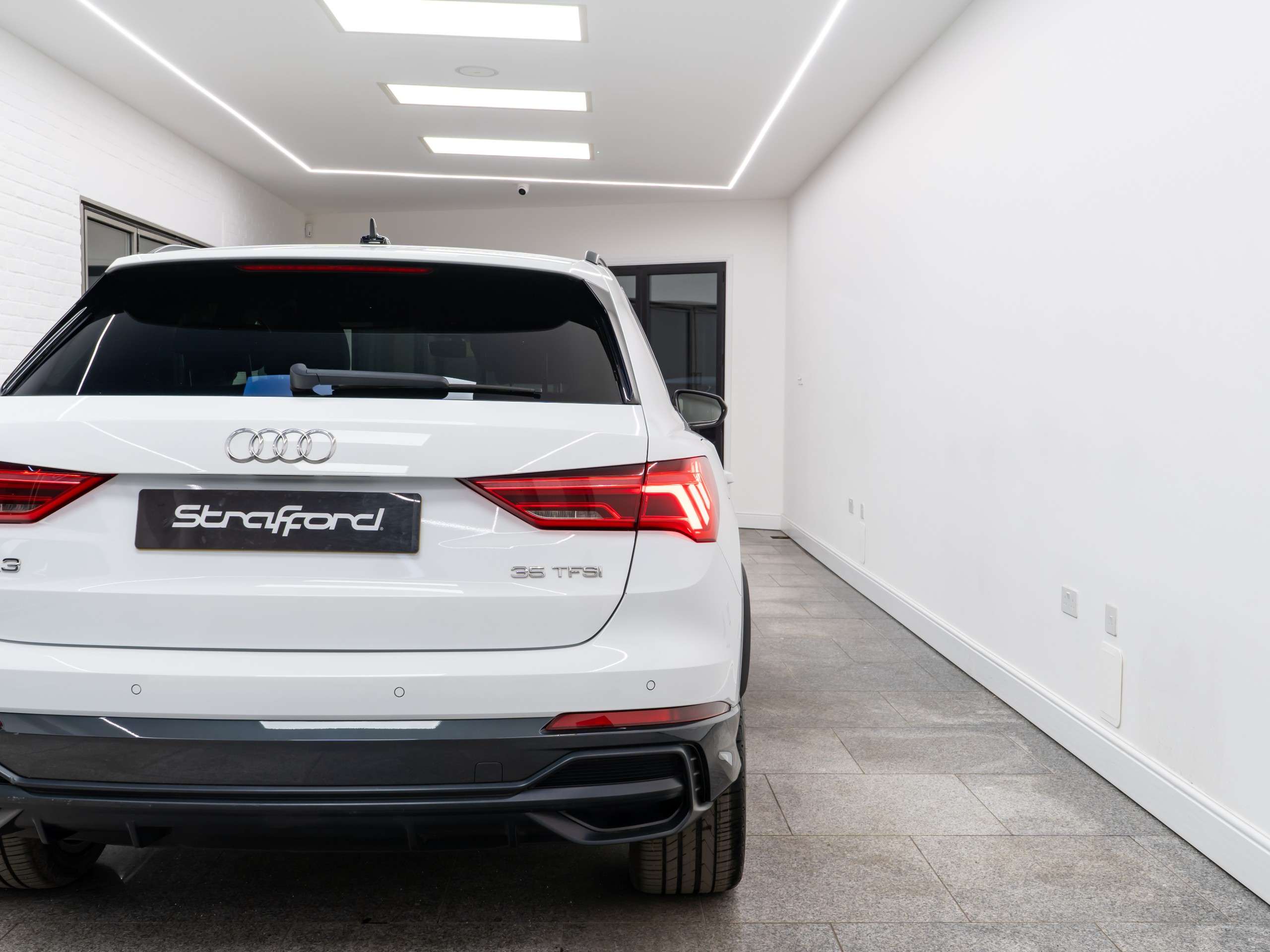 2020 AUDI Q3 2020 AUDI Q3