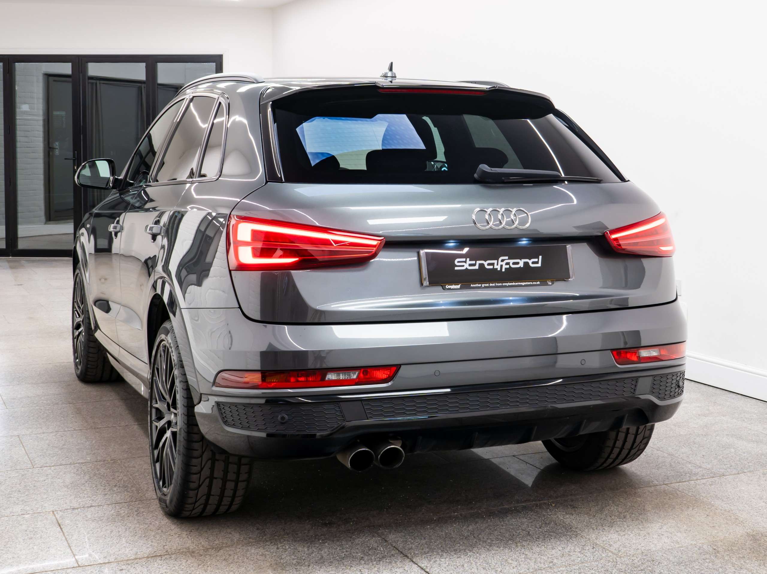 A 2018 AUDI Q3 1.4 TFSI CoD Black Edition SUV 5dr Petrol S Tronic Euro 6 (s/s) (150 ps) A 2018 AUDI Q3 1.4 TFSI CoD Black Edition SUV 5dr Petrol S Tronic Euro 6 (s/s) (150 ps)