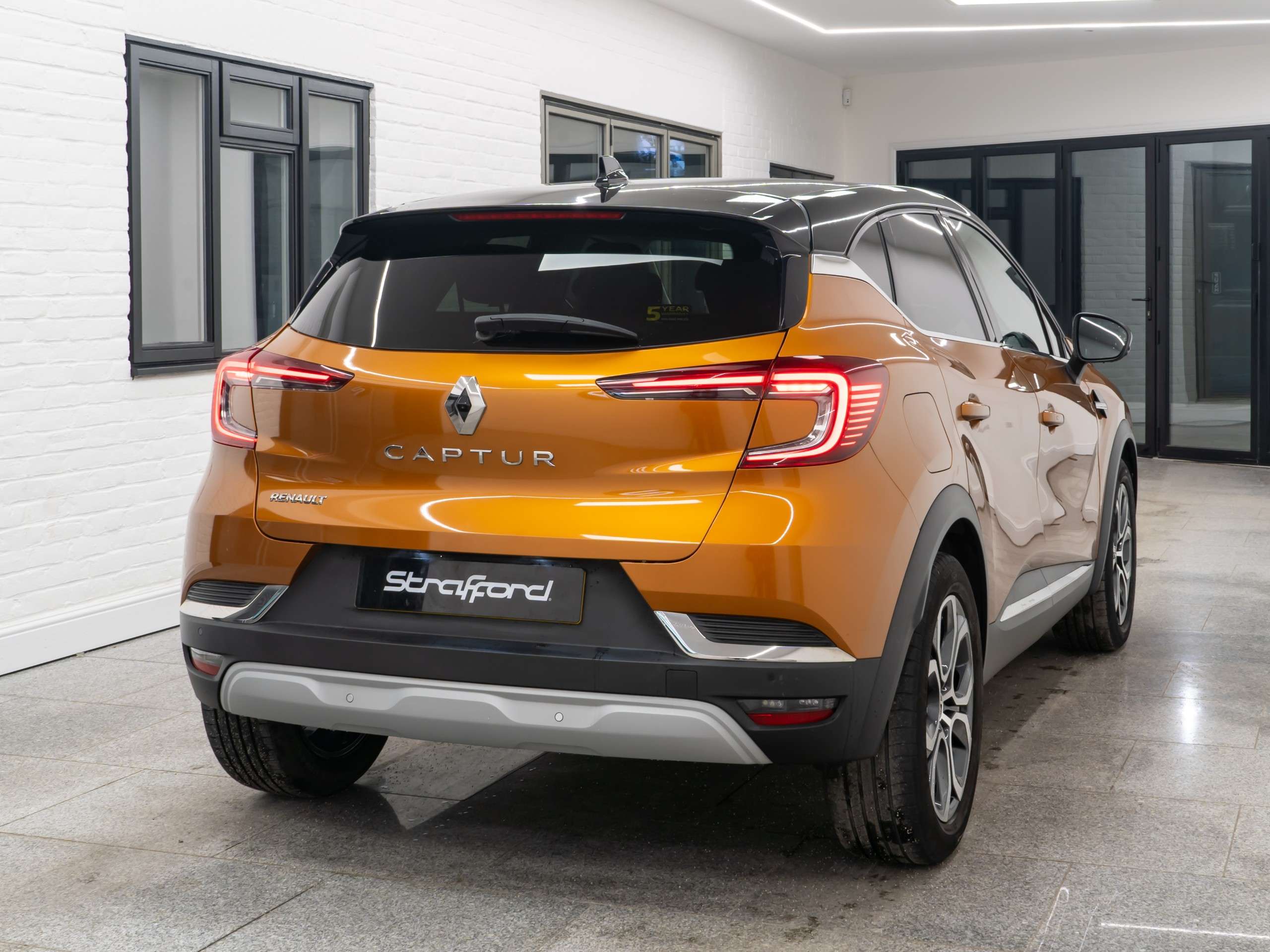 A 2020 RENAULT CAPTUR 1.0 TCe S Edition SUV 5dr Petrol Manual Euro 6 (s/s) (100 ps) A 2020 RENAULT CAPTUR 1.0 TCe S Edition SUV 5dr Petrol Manual Euro 6 (s/s) (100 ps)