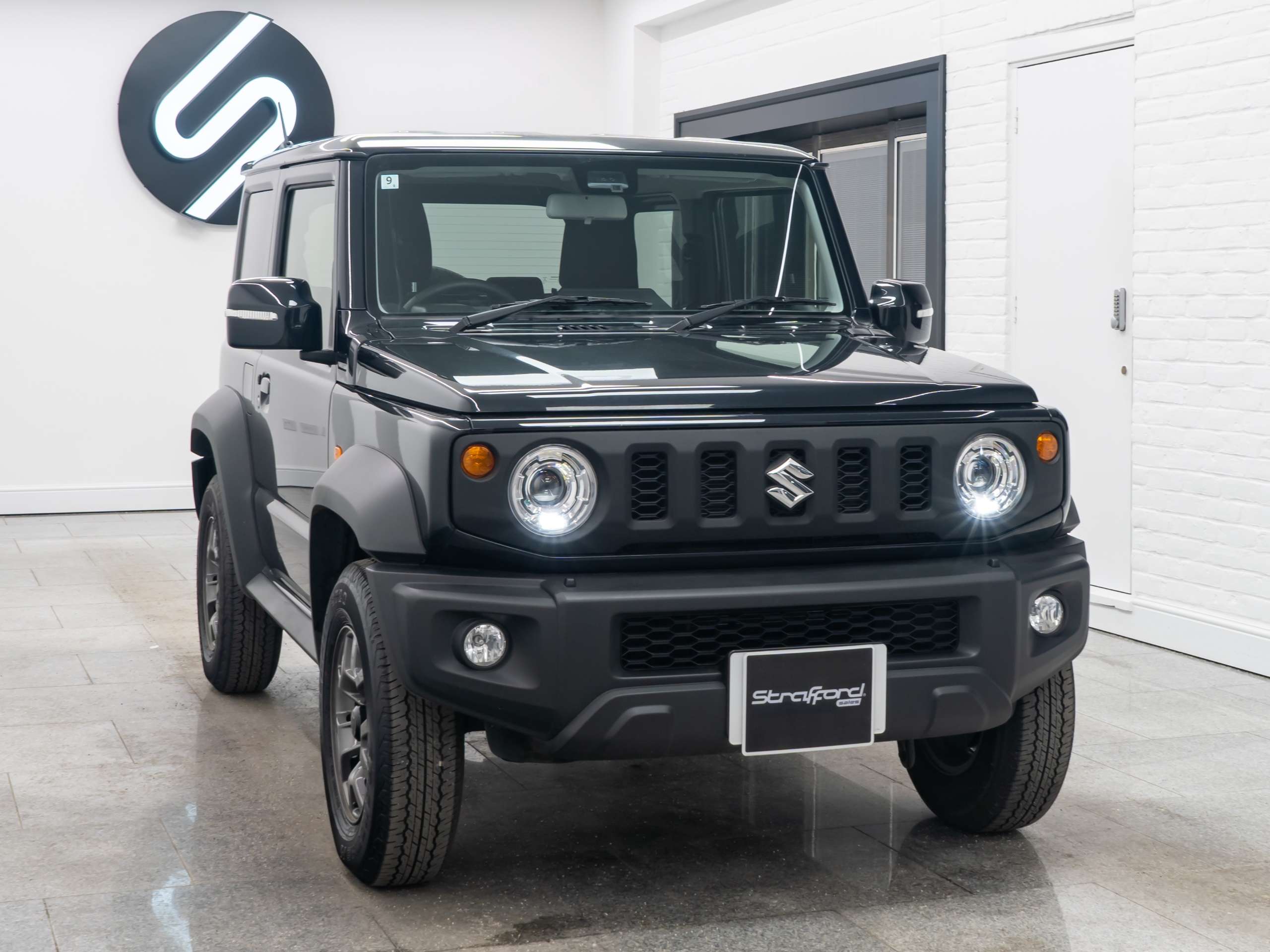 A 2024 SUZUKI JIMNY 1.5 4WD 4 Seat Auto A 2024 SUZUKI JIMNY 1.5 4WD 4 Seat Auto