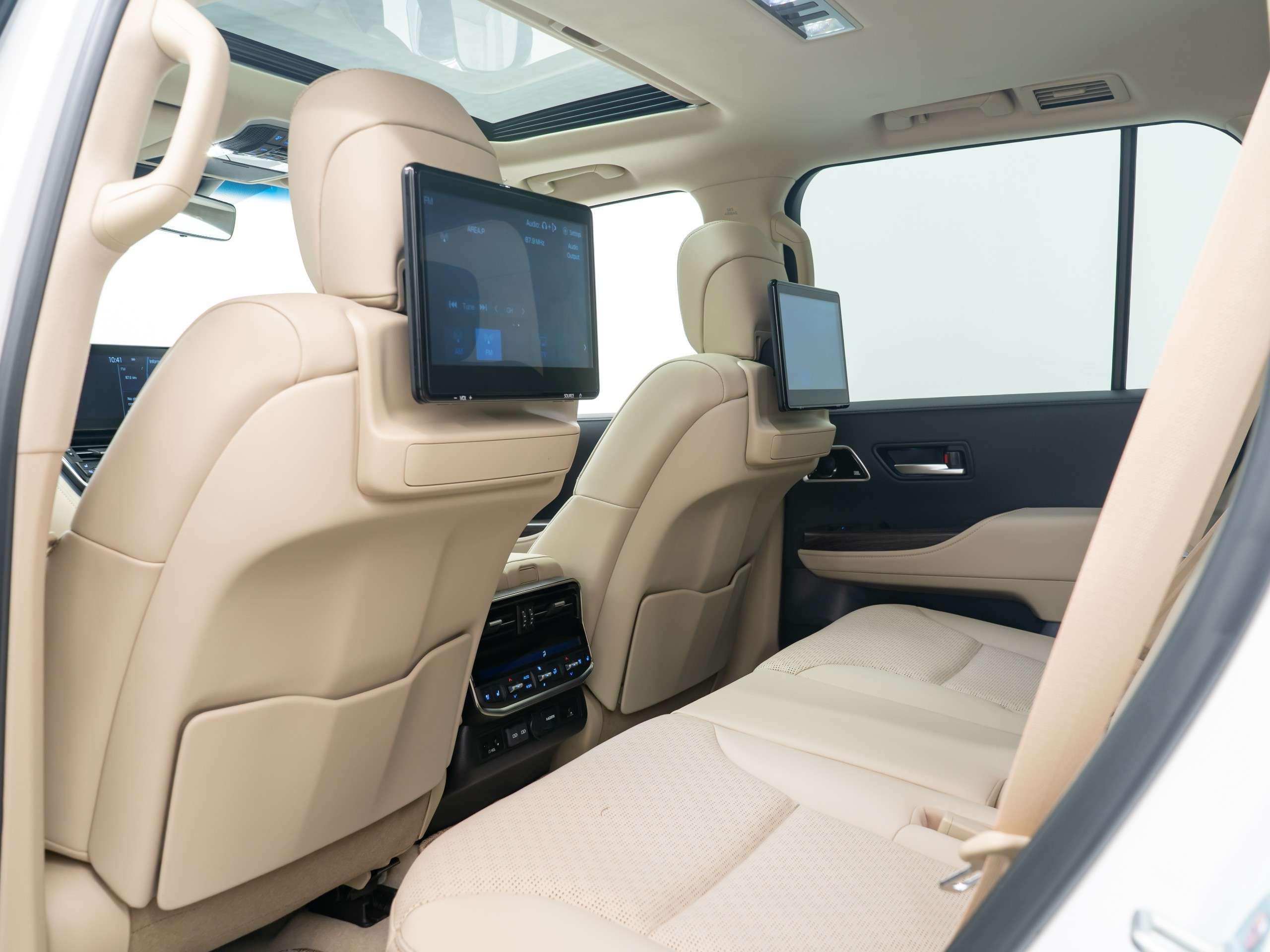 2024 TOYOTA LAND CRUISER 2024 TOYOTA LAND CRUISER