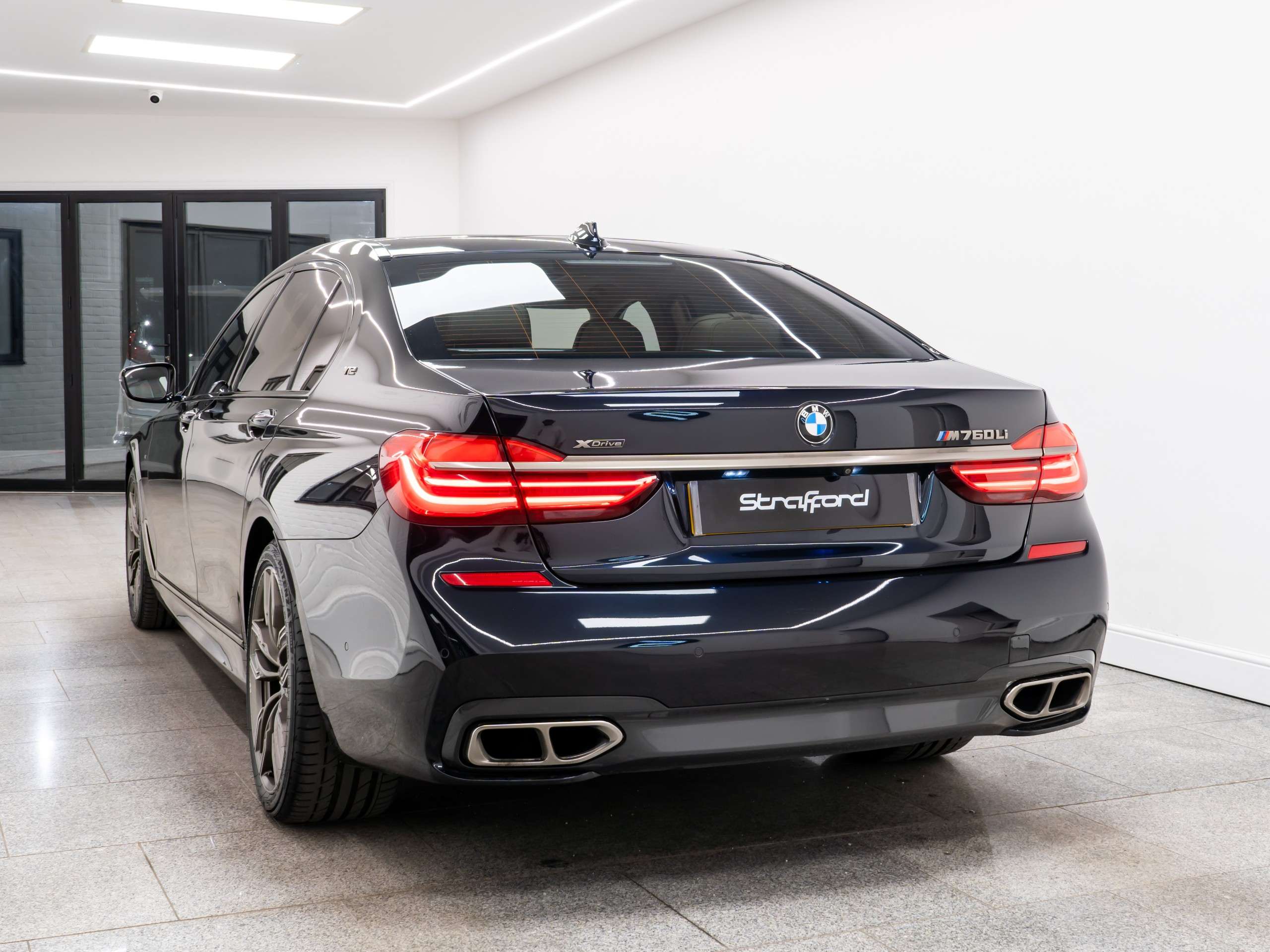A 2019 BMW 7 SERIES 6.0 M760Li V12 Saloon 4dr Petrol Steptronic Euro 5 (544 ps) A 2019 BMW 7 SERIES 6.0 M760Li V12 Saloon 4dr Petrol Steptronic Euro 5 (544 ps)
