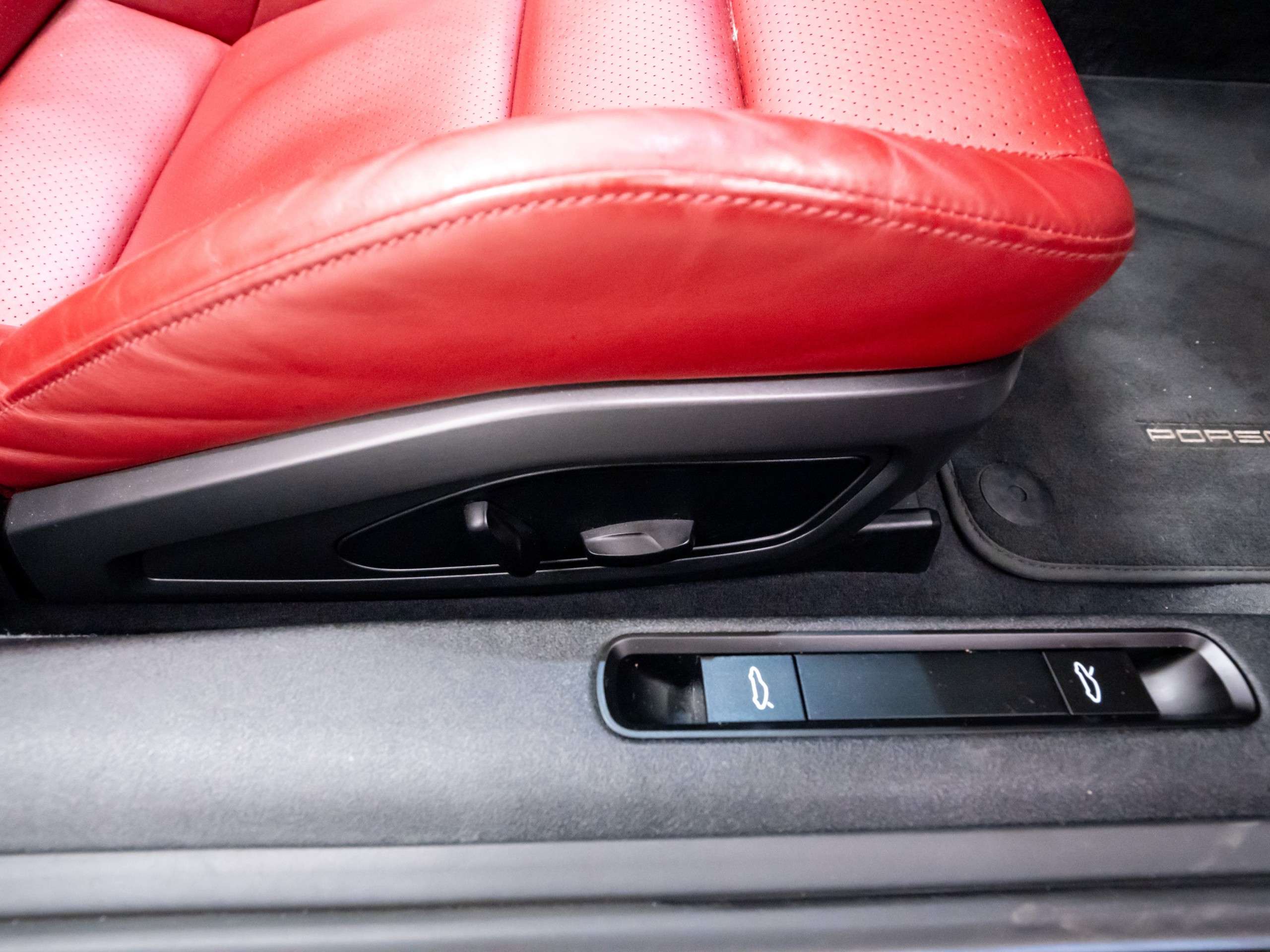 2019 PORSCHE 911 2019 PORSCHE 911