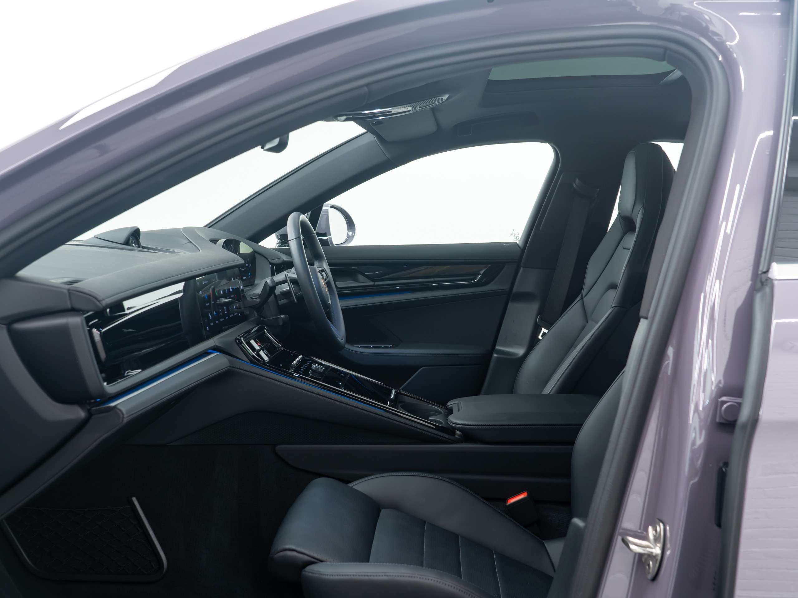 2025 PORSCHE PANAMERA 2025 PORSCHE PANAMERA