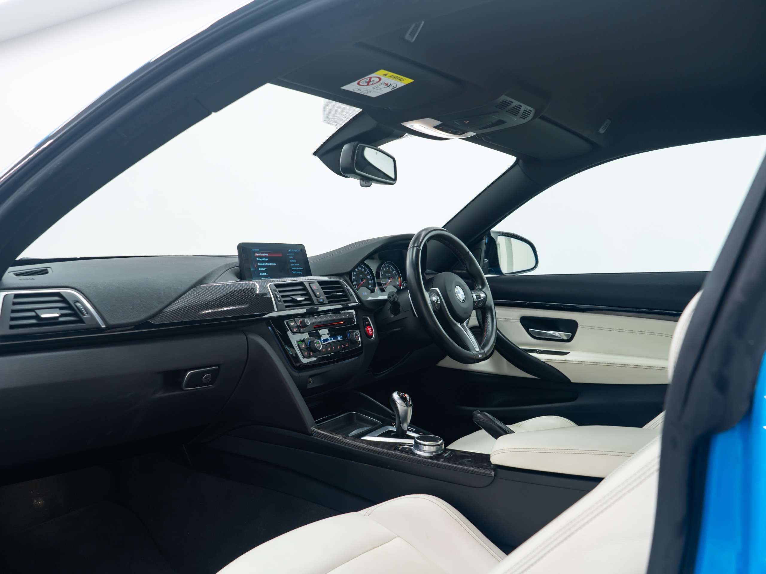 2017 BMW M4 2017 BMW M4