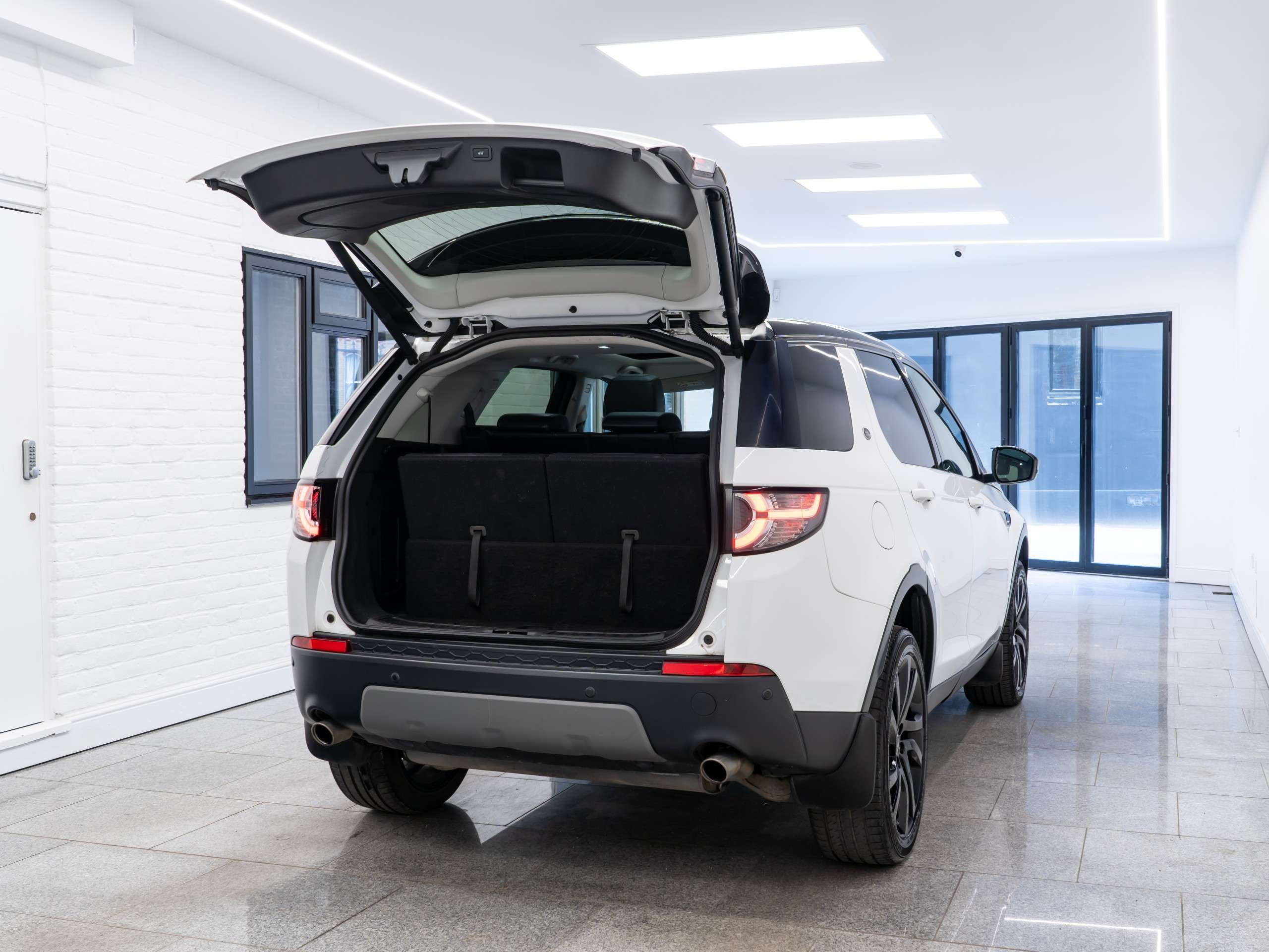 2018 LAND ROVER DISCOVERY SPORT 2018 LAND ROVER DISCOVERY SPORT