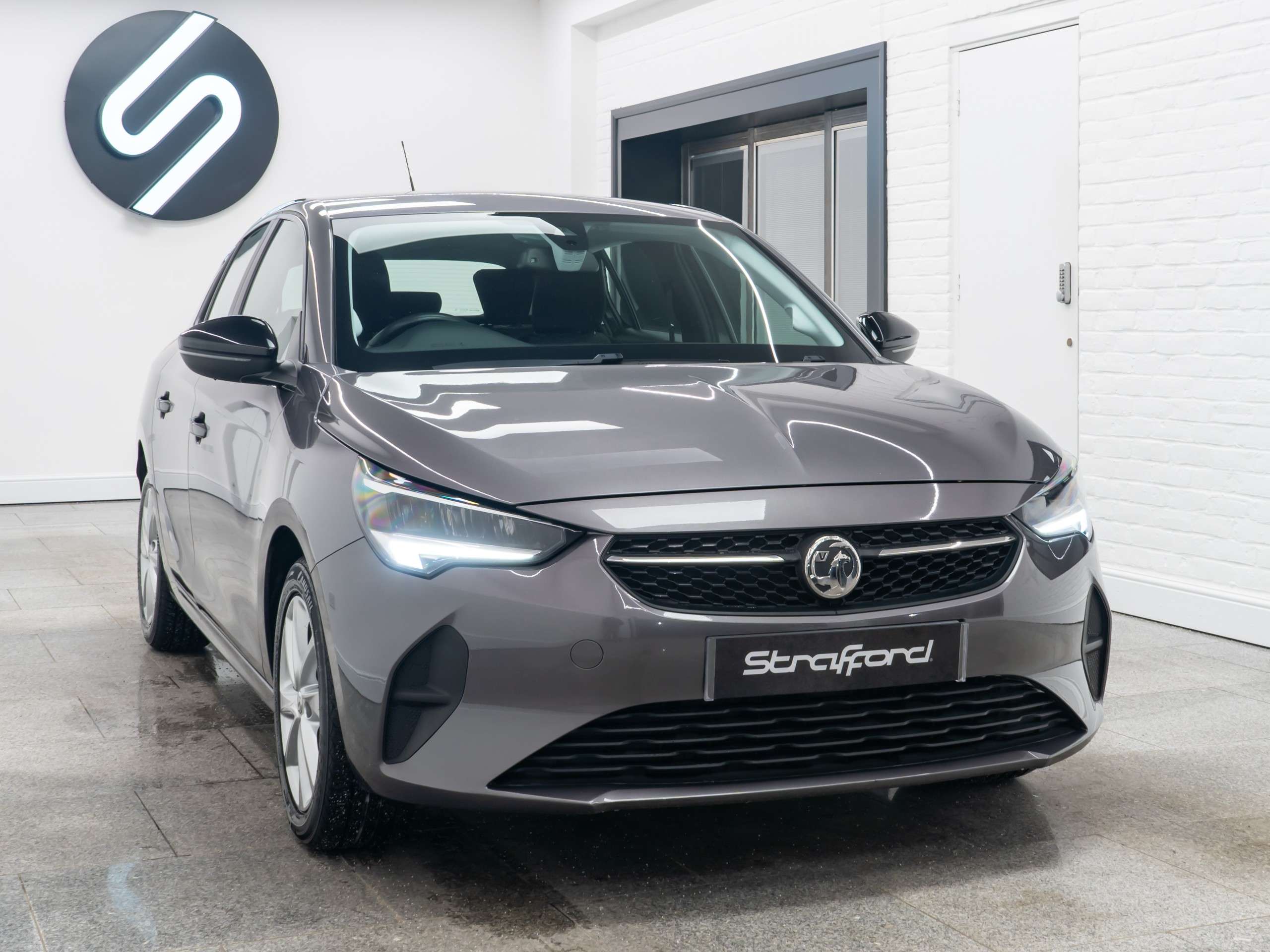 A 2020 VAUXHALL CORSA 1.2 SE Premium Hatchback 5dr Petrol Manual Euro 6 (75 ps) A 2020 VAUXHALL CORSA 1.2 SE Premium Hatchback 5dr Petrol Manual Euro 6 (75 ps)