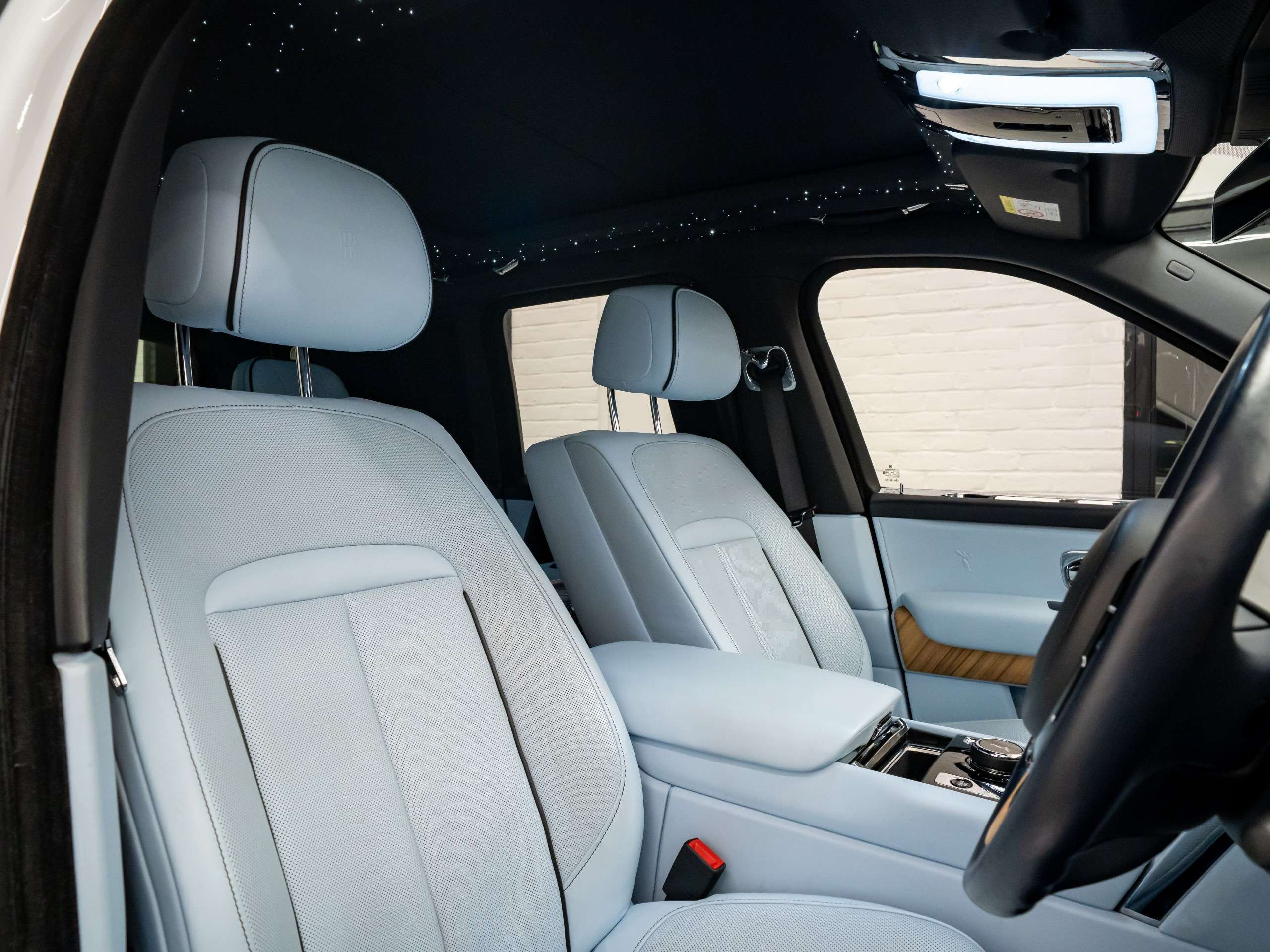 2019 ROLLS-ROYCE CULLINAN 2019 ROLLS-ROYCE CULLINAN