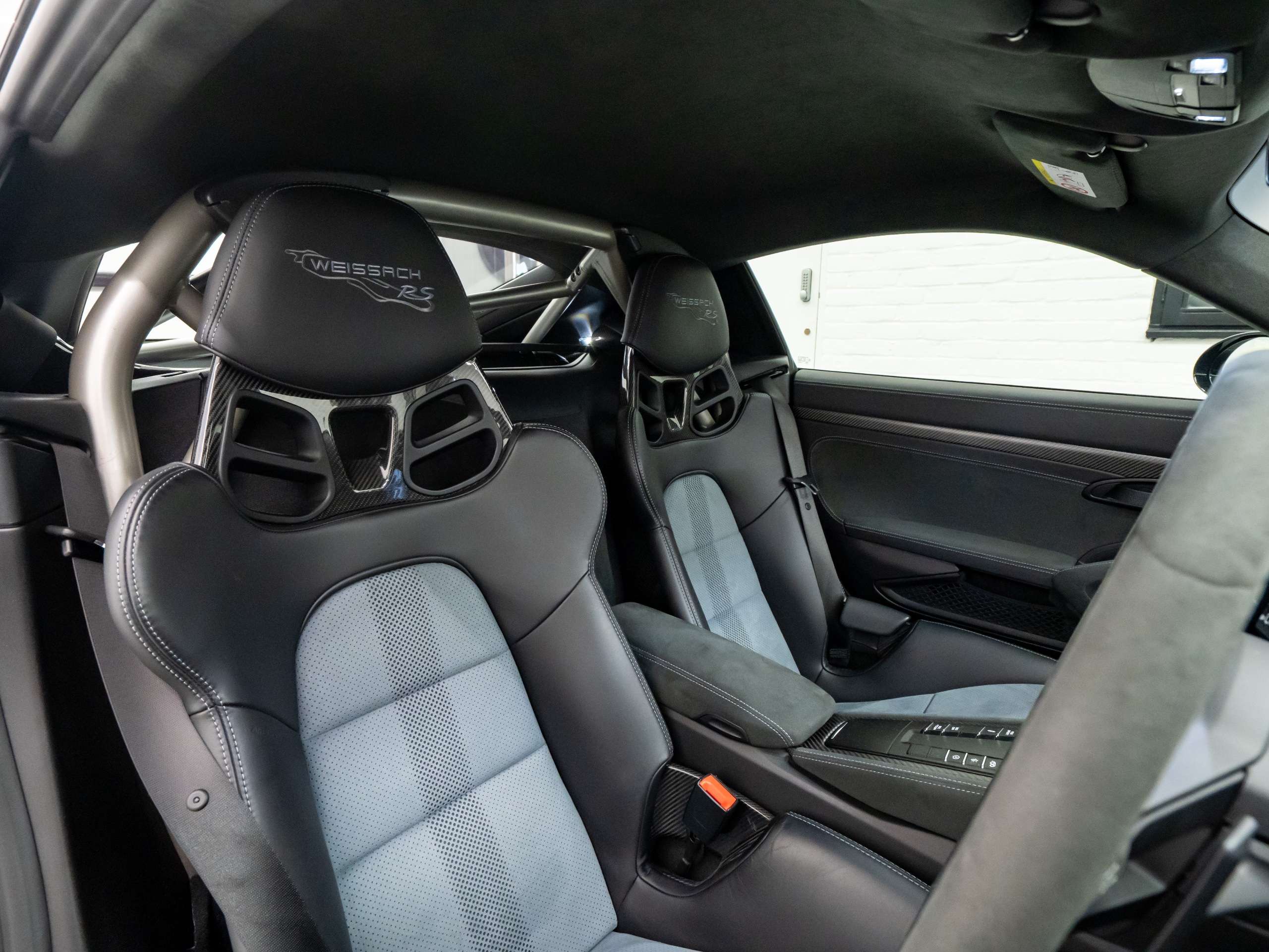 2024 PORSCHE CAYMAN 2024 PORSCHE CAYMAN