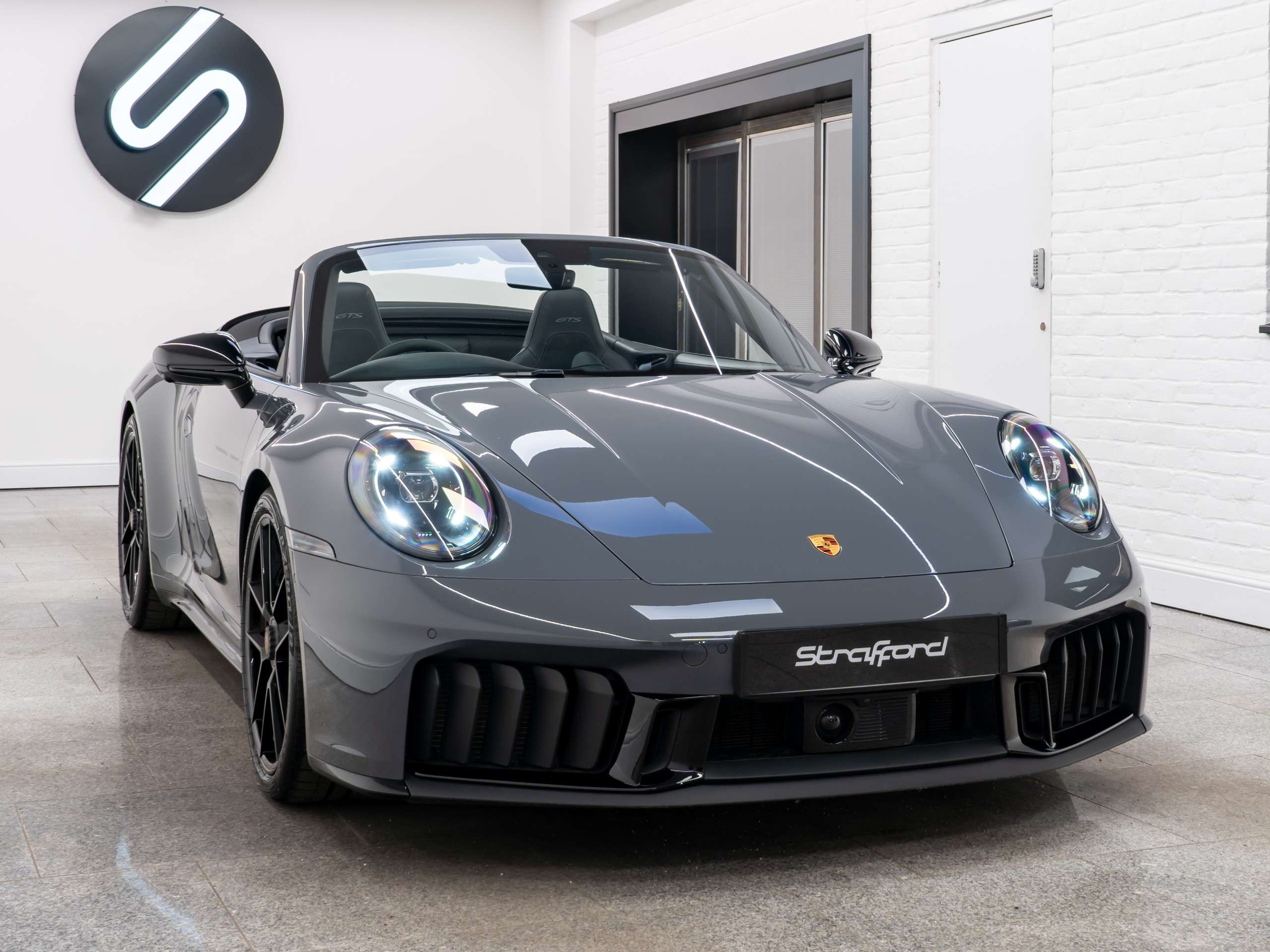 A 2026 PORSCHE 911 3.6 T-Hybrid 992 Carrera 4 GTS Convertible 2dr Petrol Hybrid PDK 4WD Euro 6 (s/s) (541 ps) A 2026 PORSCHE 911 3.6 T-Hybrid 992 Carrera 4 GTS Convertible 2dr Petrol Hybrid PDK 4WD Euro 6 (s/s) (541 ps)
