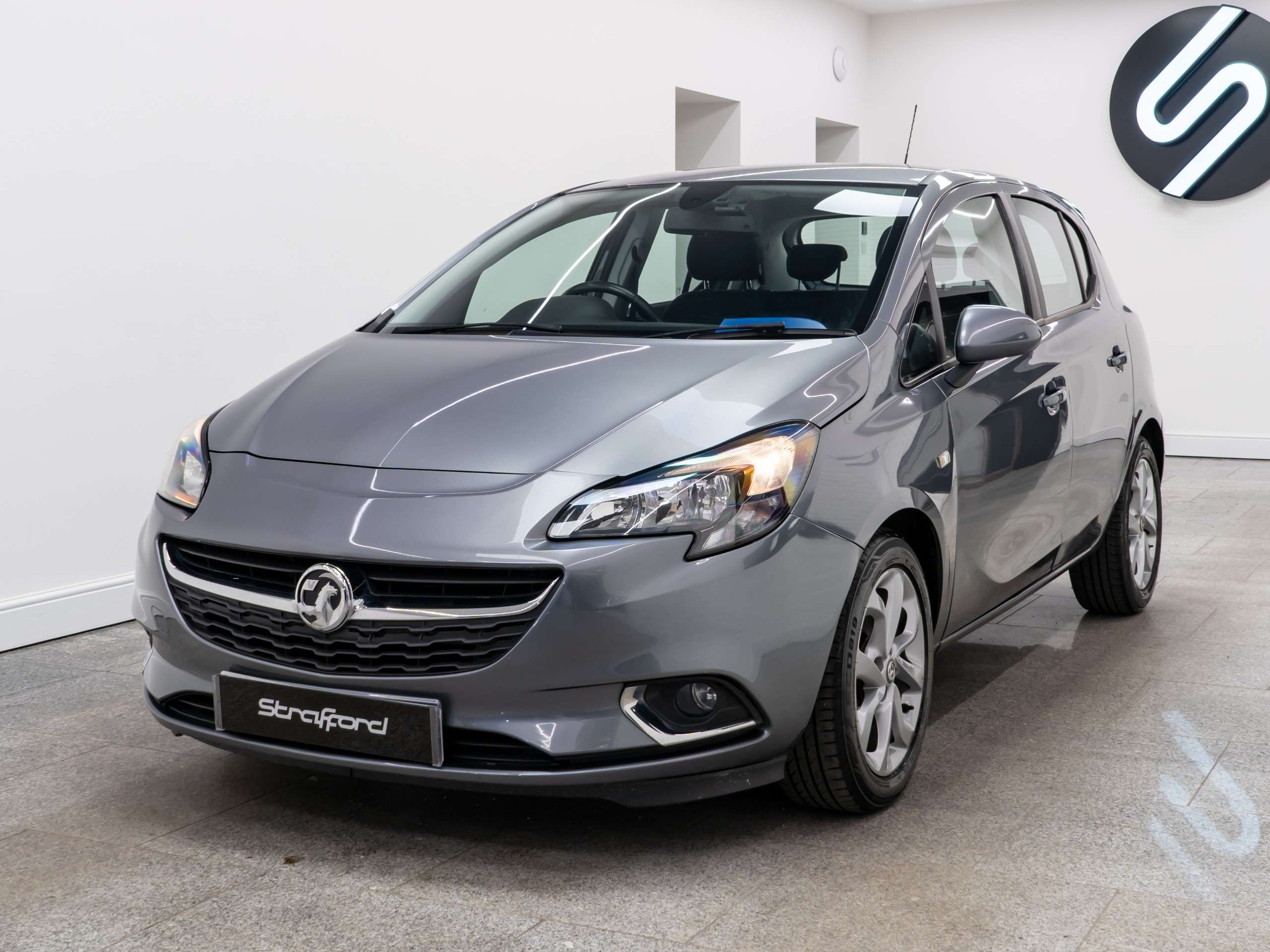 A 2019 VAUXHALL CORSA 1.4i SRi Nav Hatchback 5dr Petrol Manual Euro 6 (s/s) (90 ps) A 2019 VAUXHALL CORSA 1.4i SRi Nav Hatchback 5dr Petrol Manual Euro 6 (s/s) (90 ps)