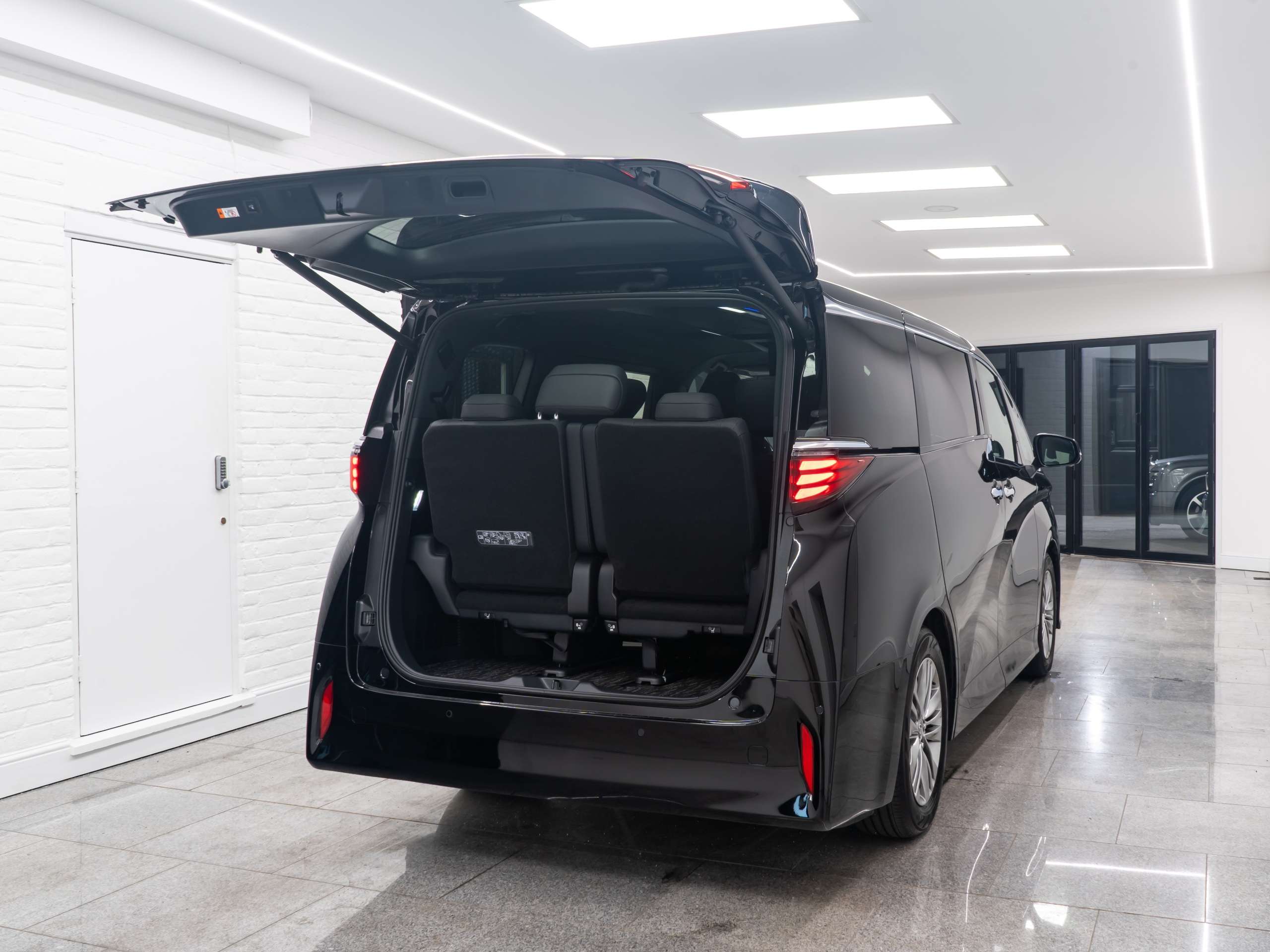 2025 TOYOTA ALPHARD 2025 TOYOTA ALPHARD