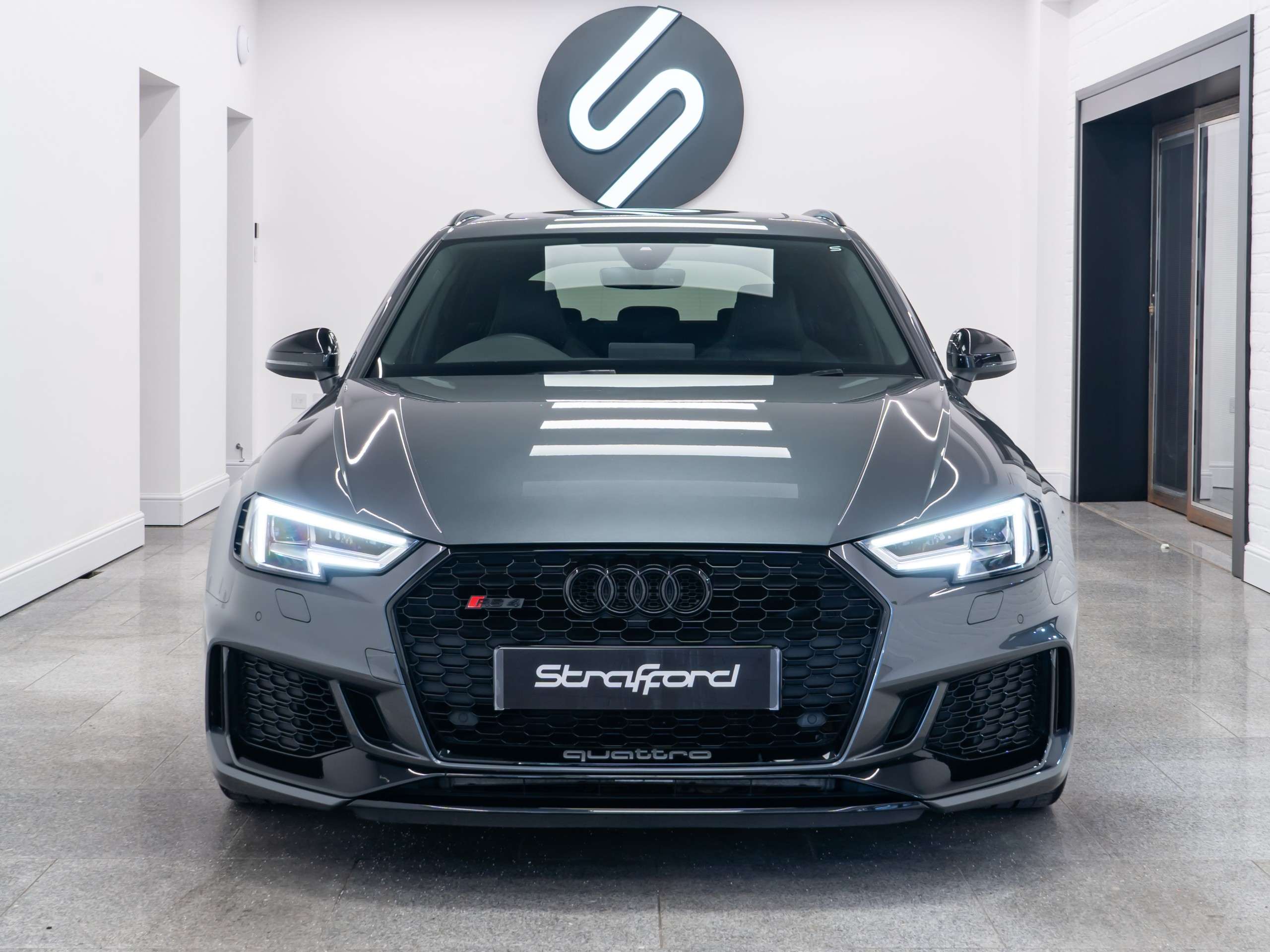 2019 AUDI RS4 AVANT 2019 AUDI RS4 AVANT