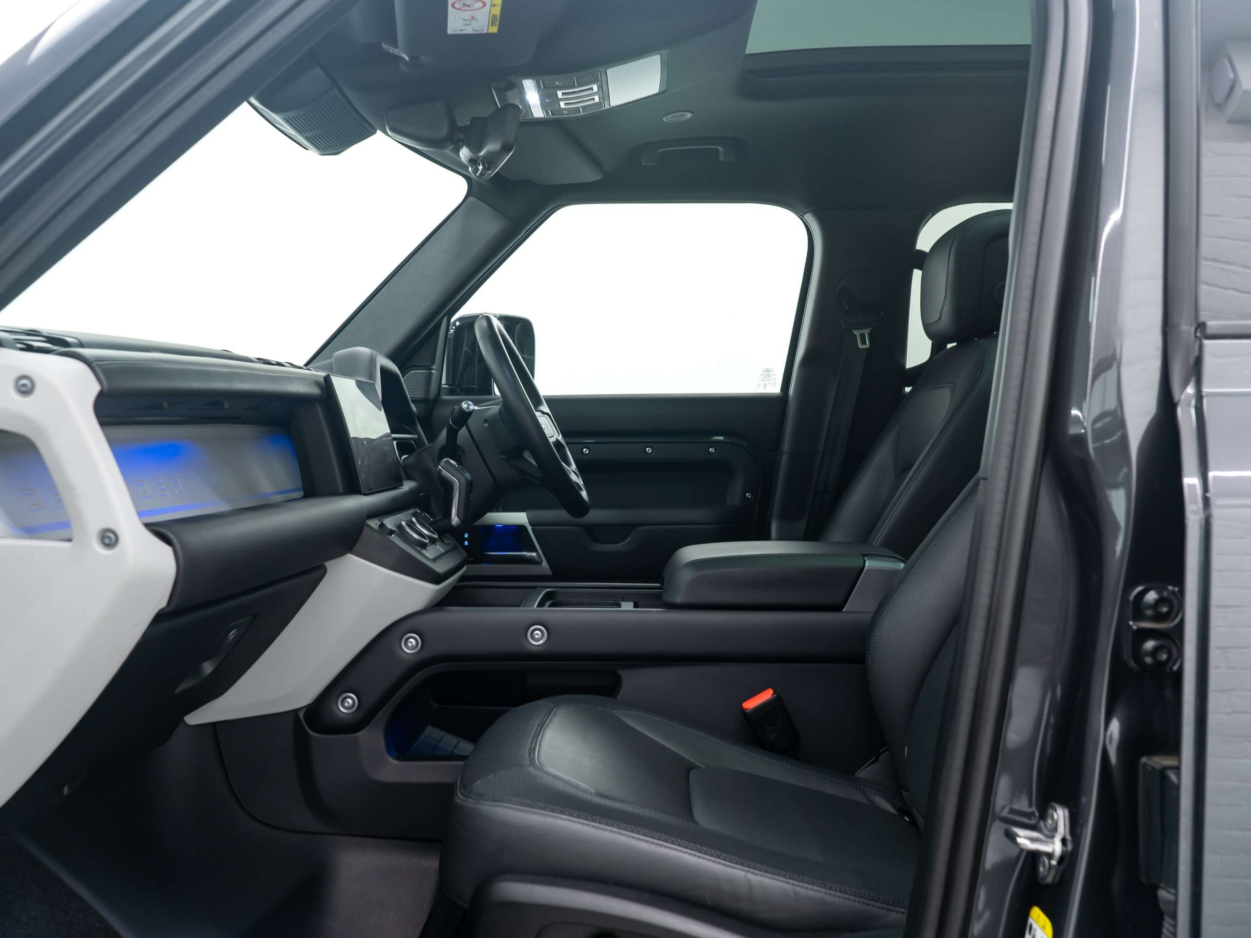 2024 LAND ROVER DEFENDER 110 2024 LAND ROVER DEFENDER 110