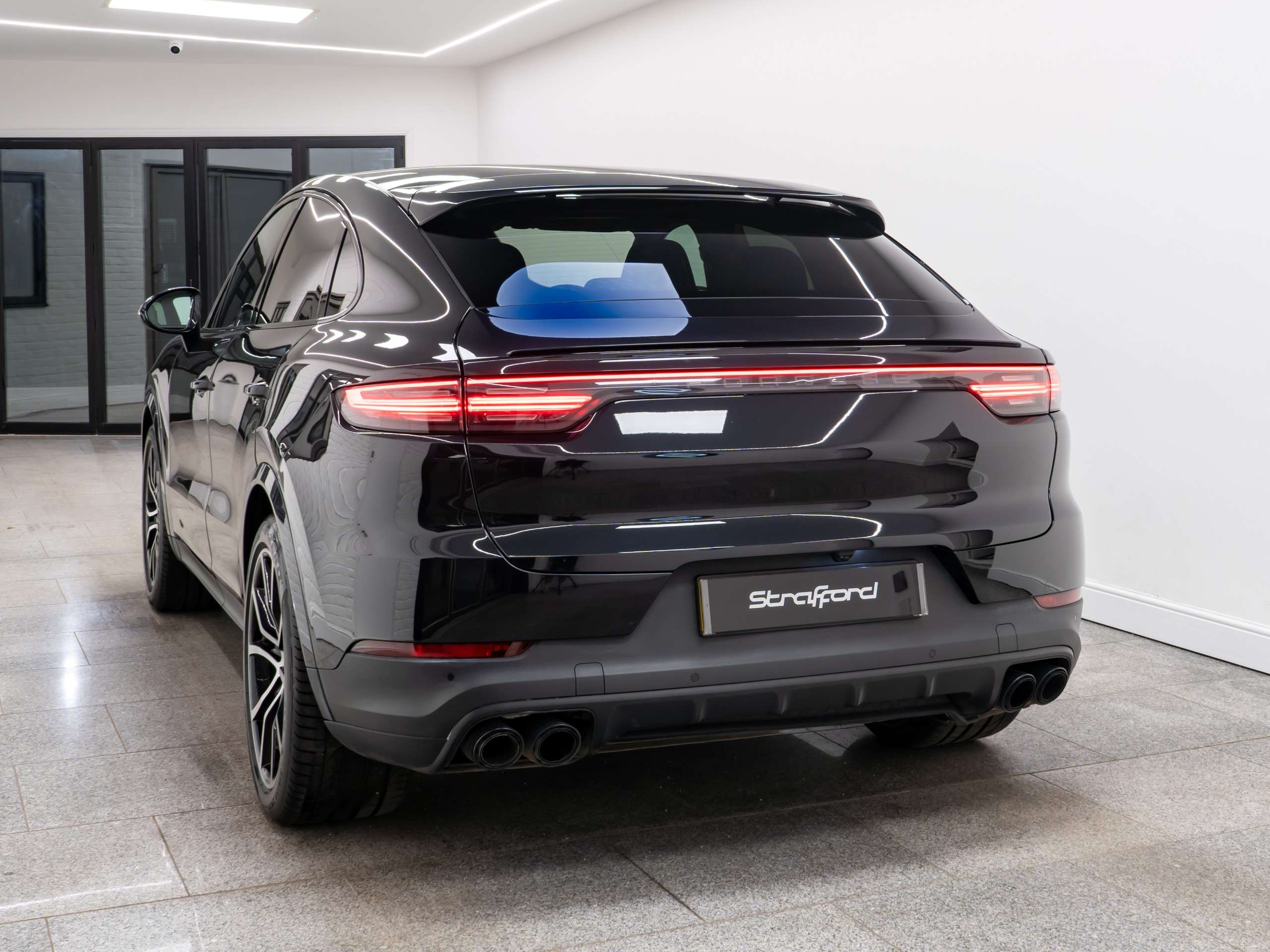 A 2019 PORSCHE CAYENNE 2.9T V6 S Coupe 5dr Petrol TiptronicS 4WD Euro 6 (s/s) (440 ps) A 2019 PORSCHE CAYENNE 2.9T V6 S Coupe 5dr Petrol TiptronicS 4WD Euro 6 (s/s) (440 ps)