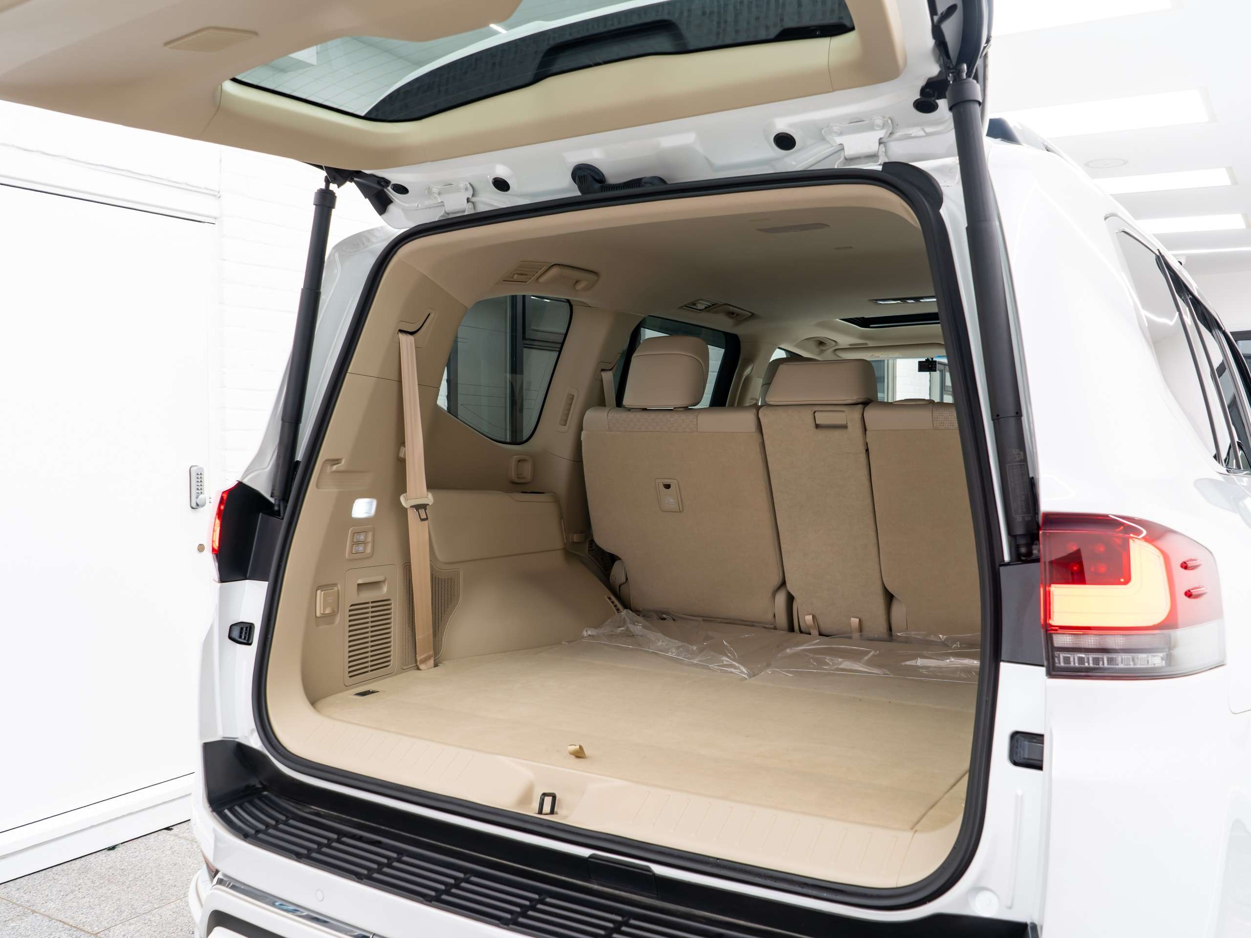 2024 TOYOTA LAND CRUISER 2024 TOYOTA LAND CRUISER