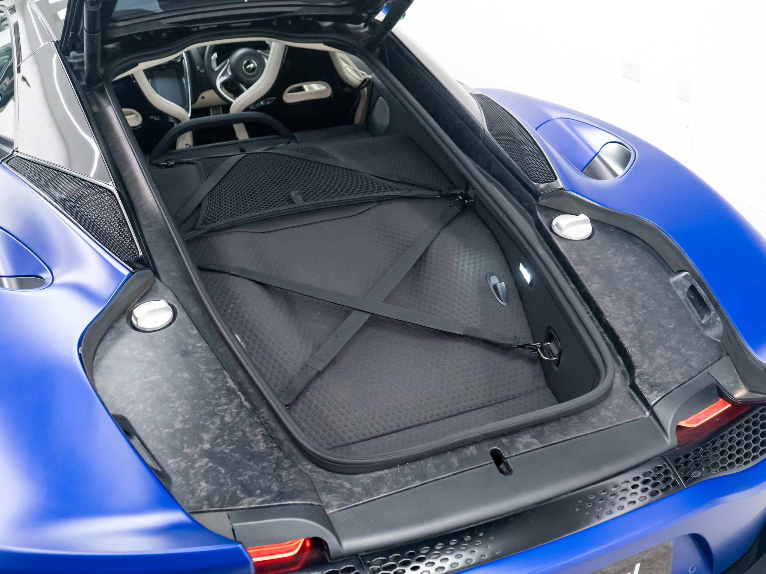 2021 MCLAREN GT 2021 MCLAREN GT