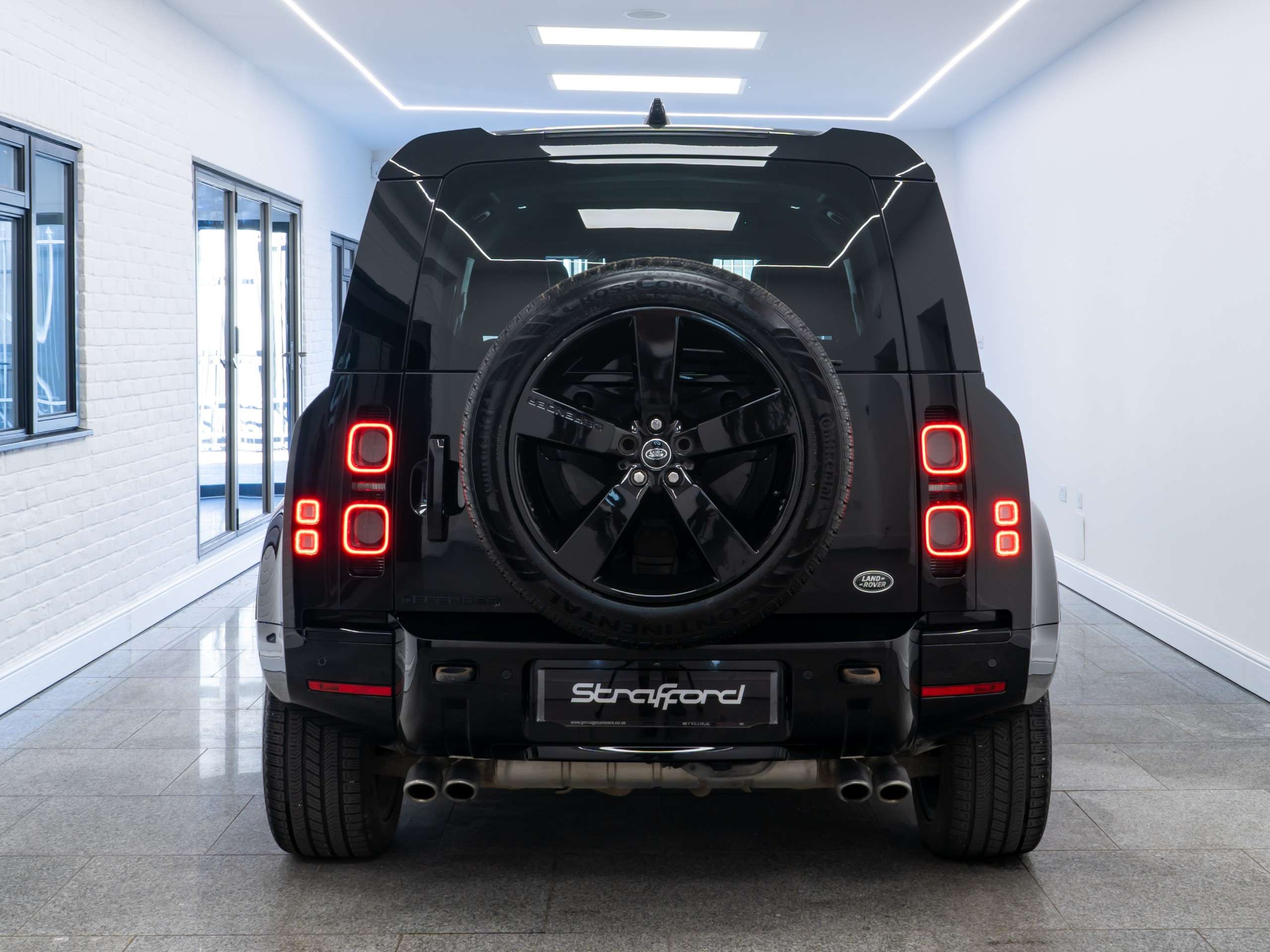 2022 LAND ROVER DEFENDER 110 2022 LAND ROVER DEFENDER 110